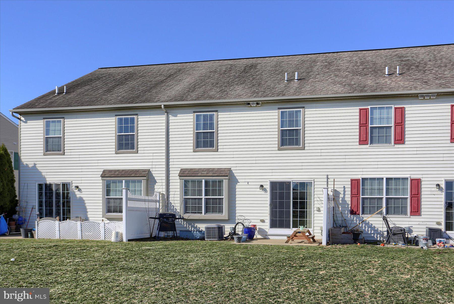 VILLAGE AT SPRINGBROOK FARMS - Residential