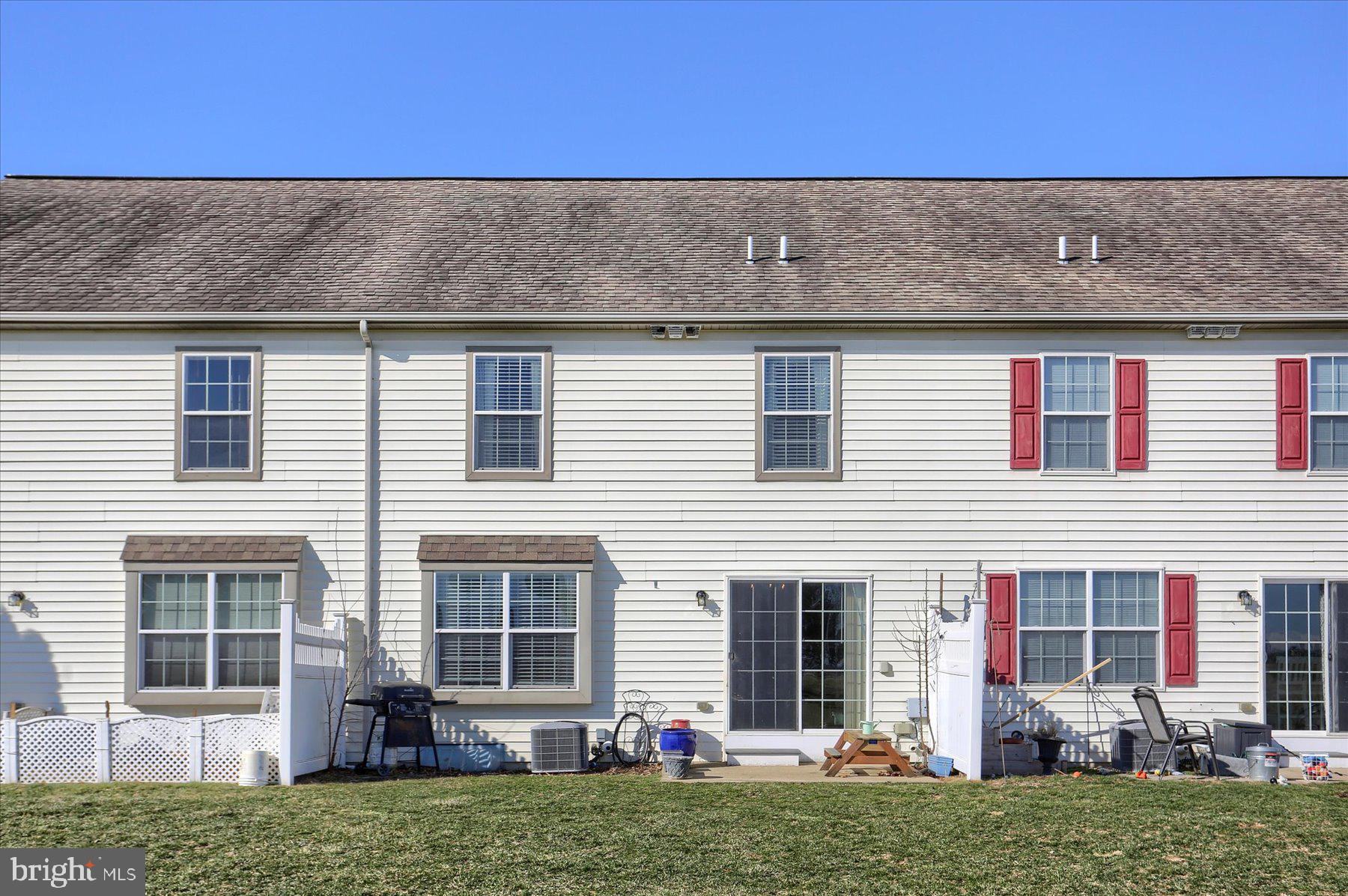 VILLAGE AT SPRINGBROOK FARMS - Residential