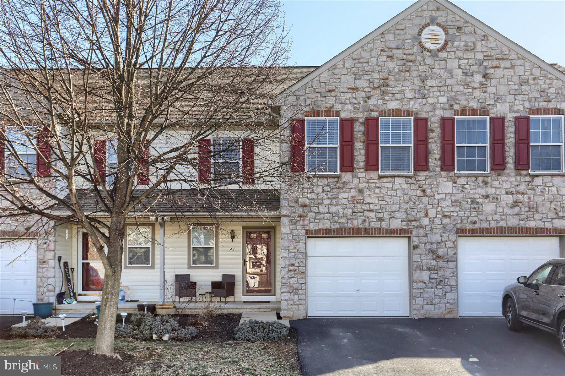 VILLAGE AT SPRINGBROOK FARMS - Residential