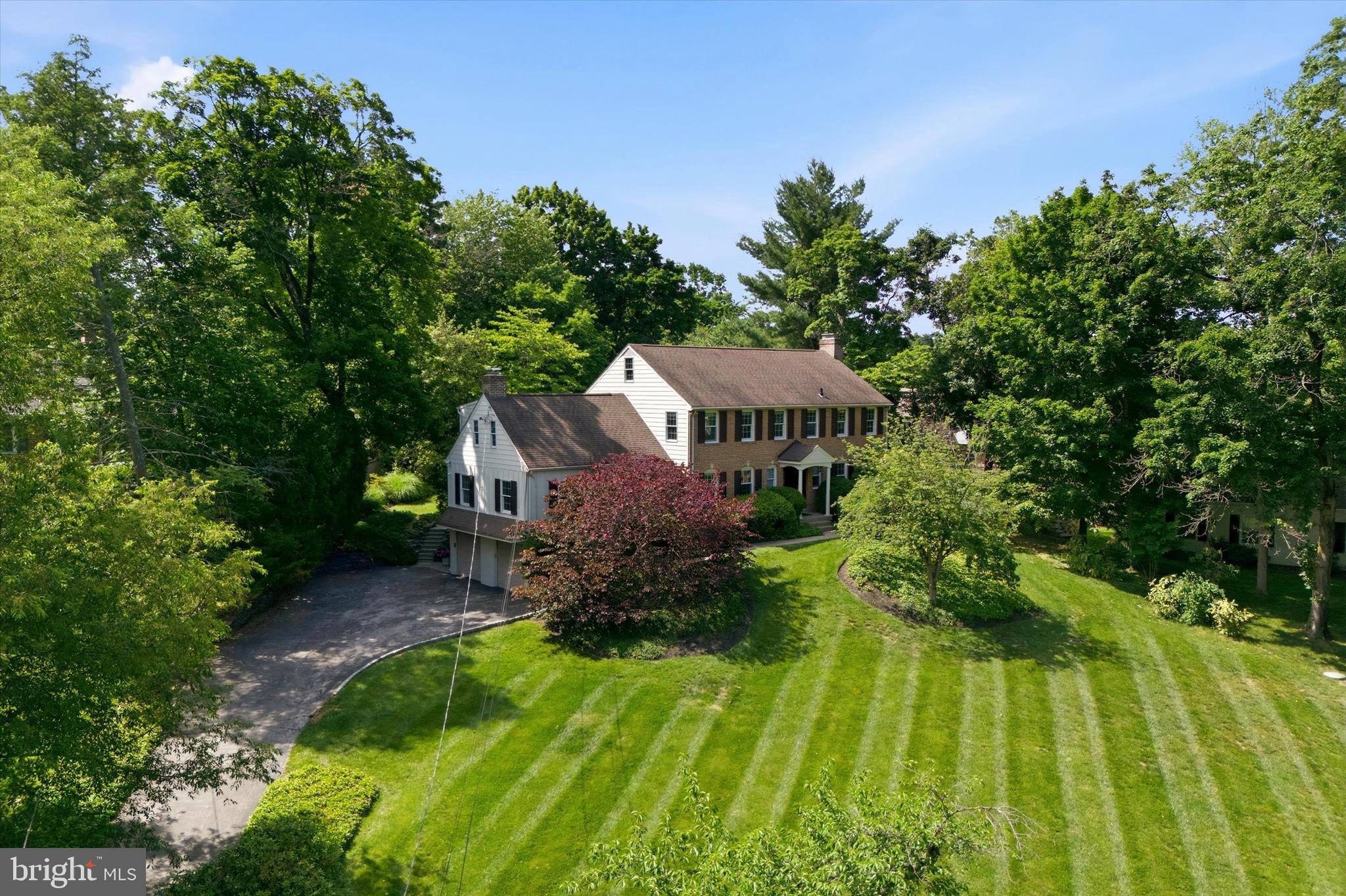 GLADWYNE - Residential