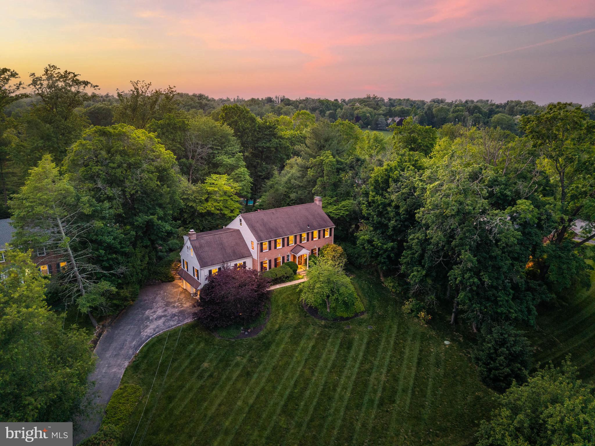 GLADWYNE - Residential