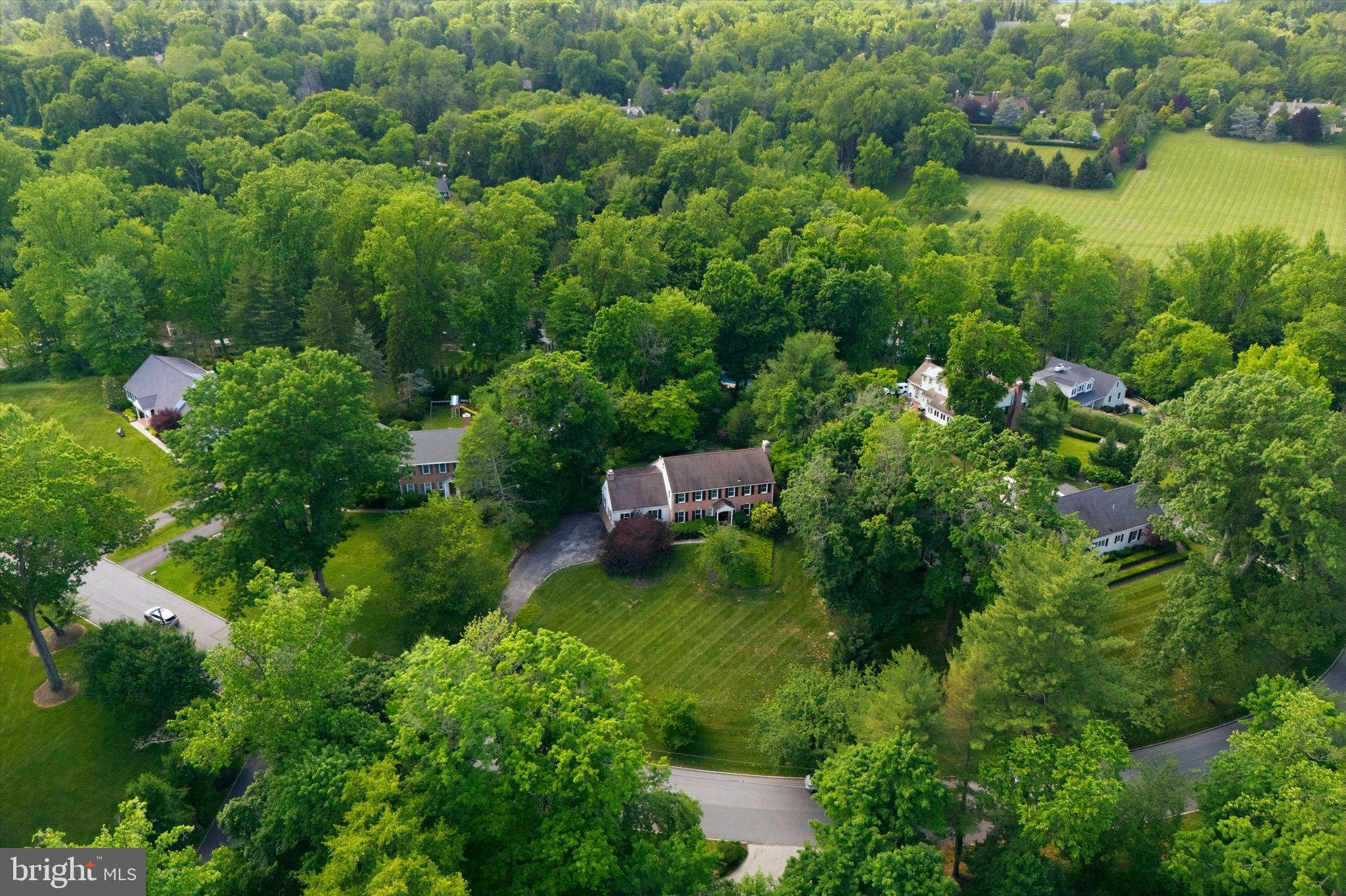 GLADWYNE - Residential