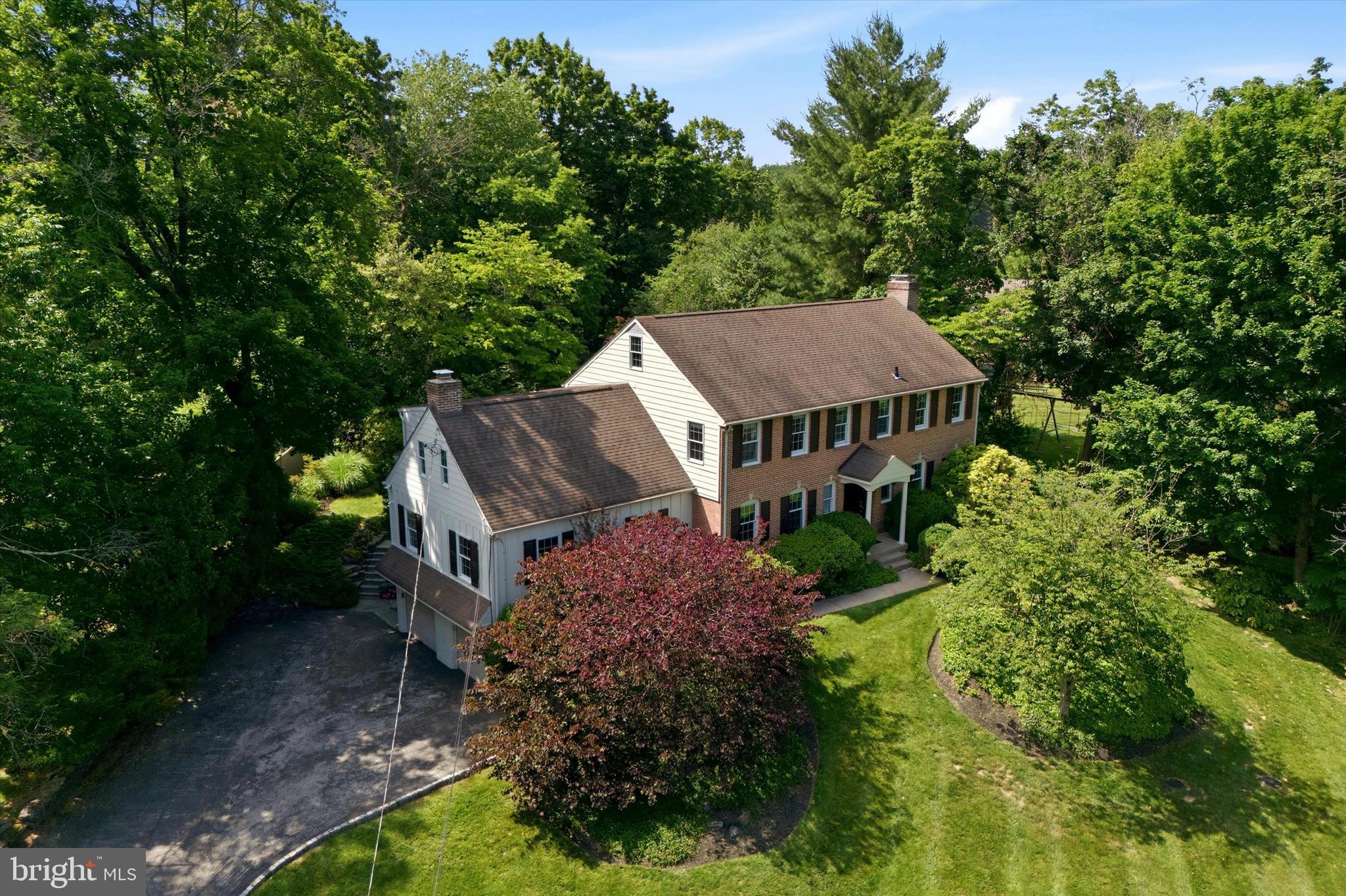 GLADWYNE - Residential