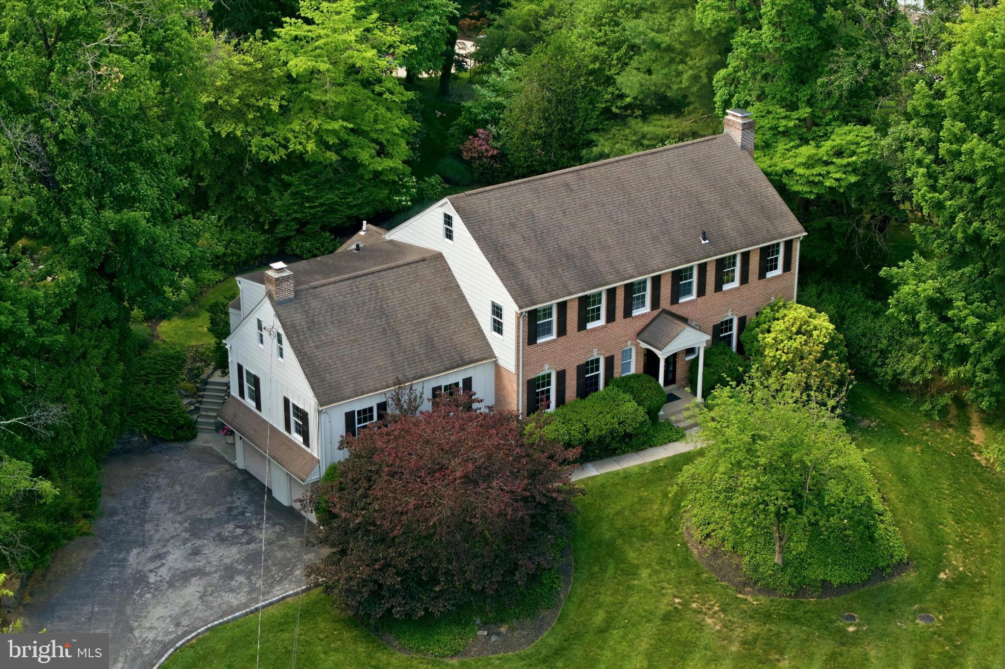 GLADWYNE - Residential