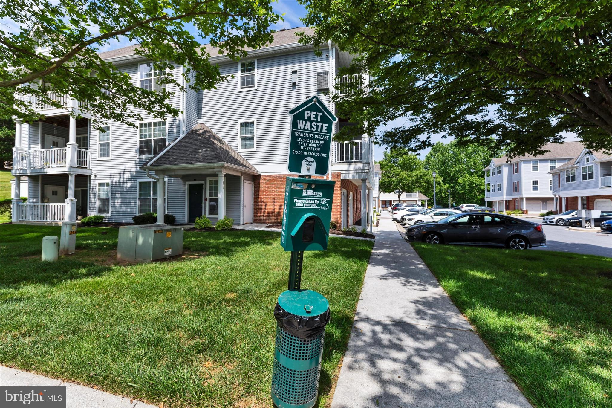 HOLLINGTON - Residential