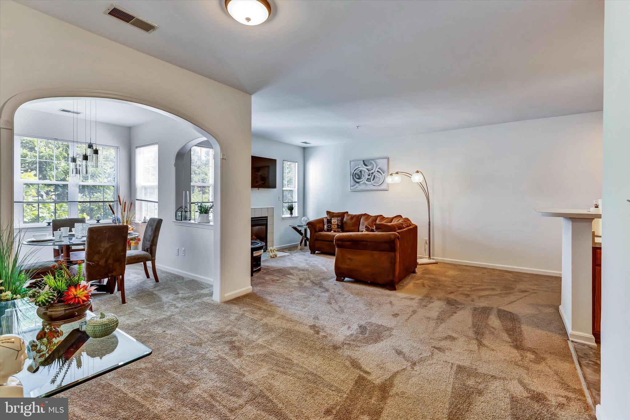 HOLLINGTON - Residential