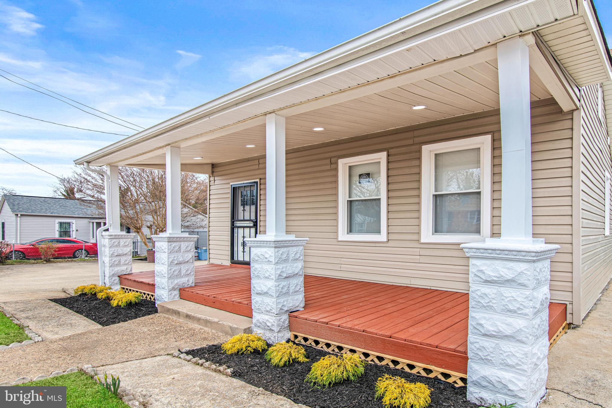 CAPITOL HEIGHTS - Residential