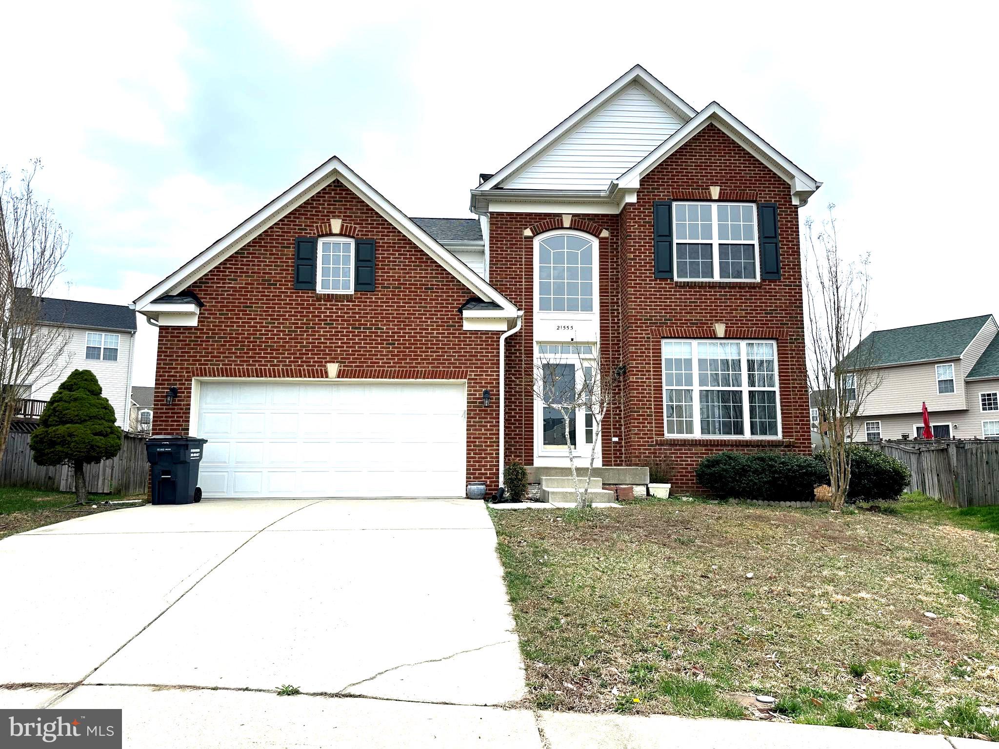 WESTBURY - Residential