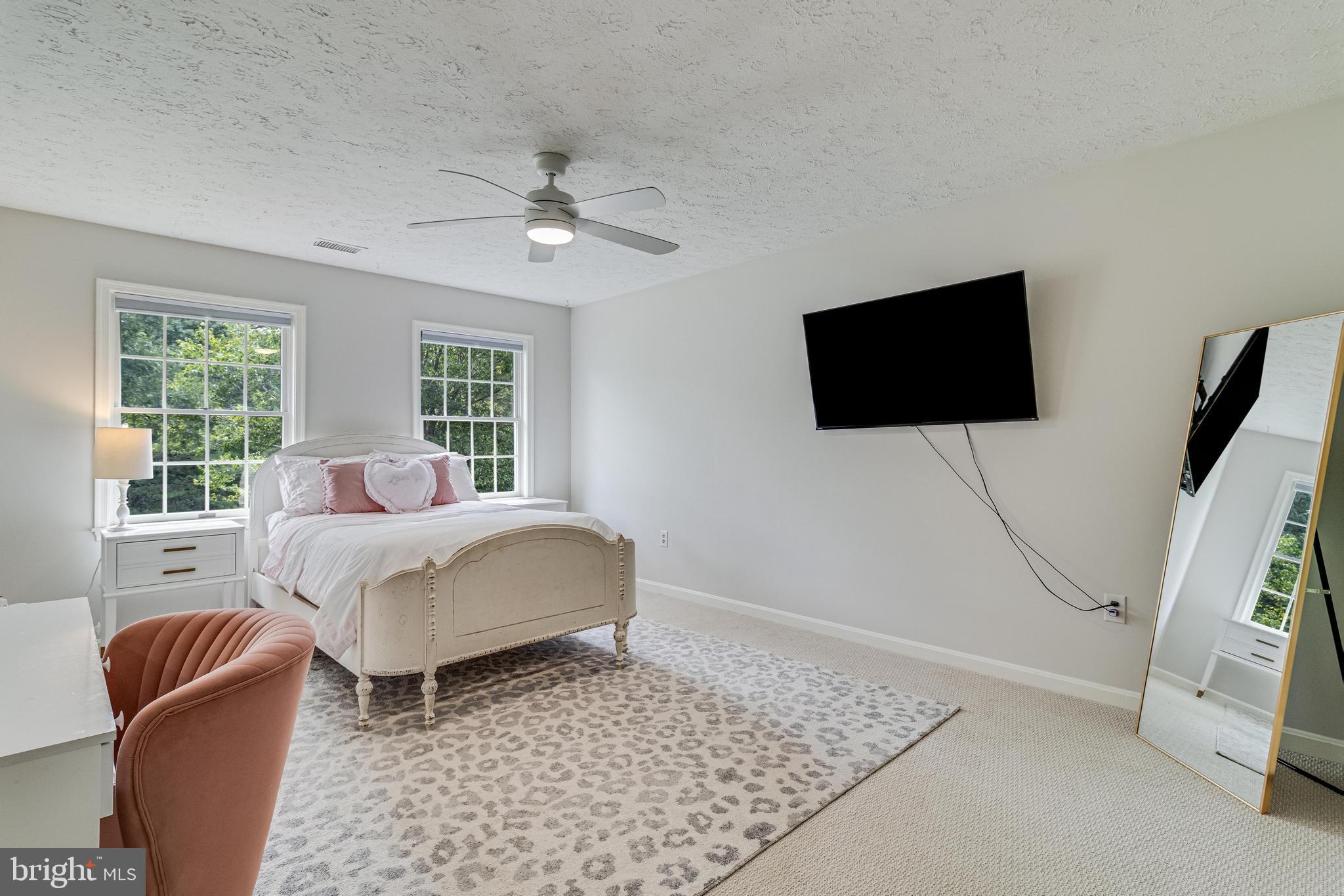 VALLEY VIEW - Residential