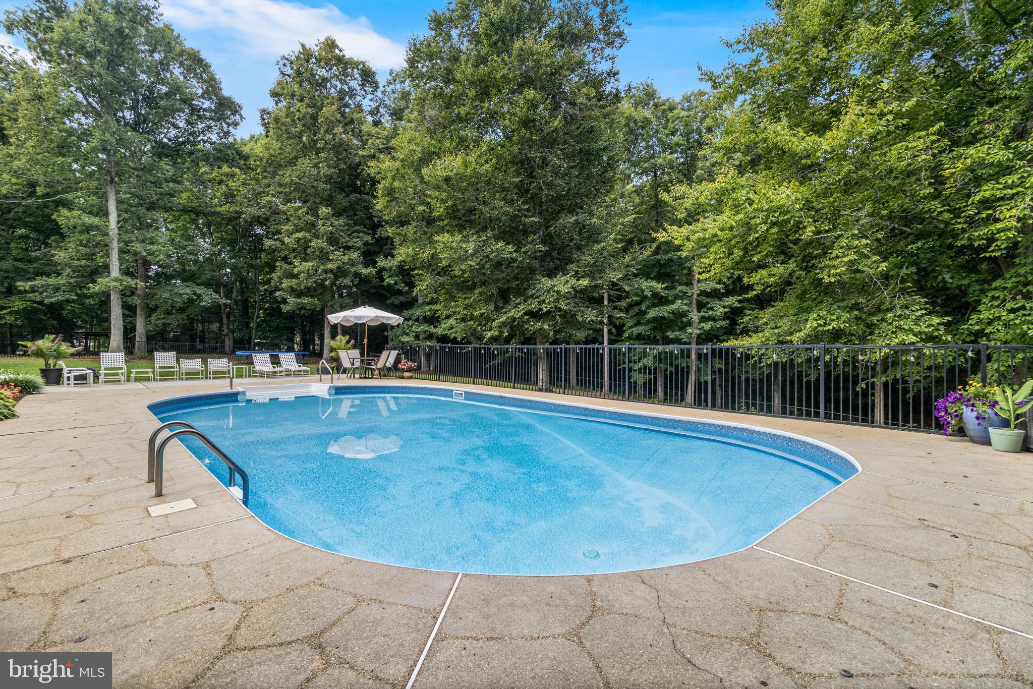 VALLEY VIEW - Residential