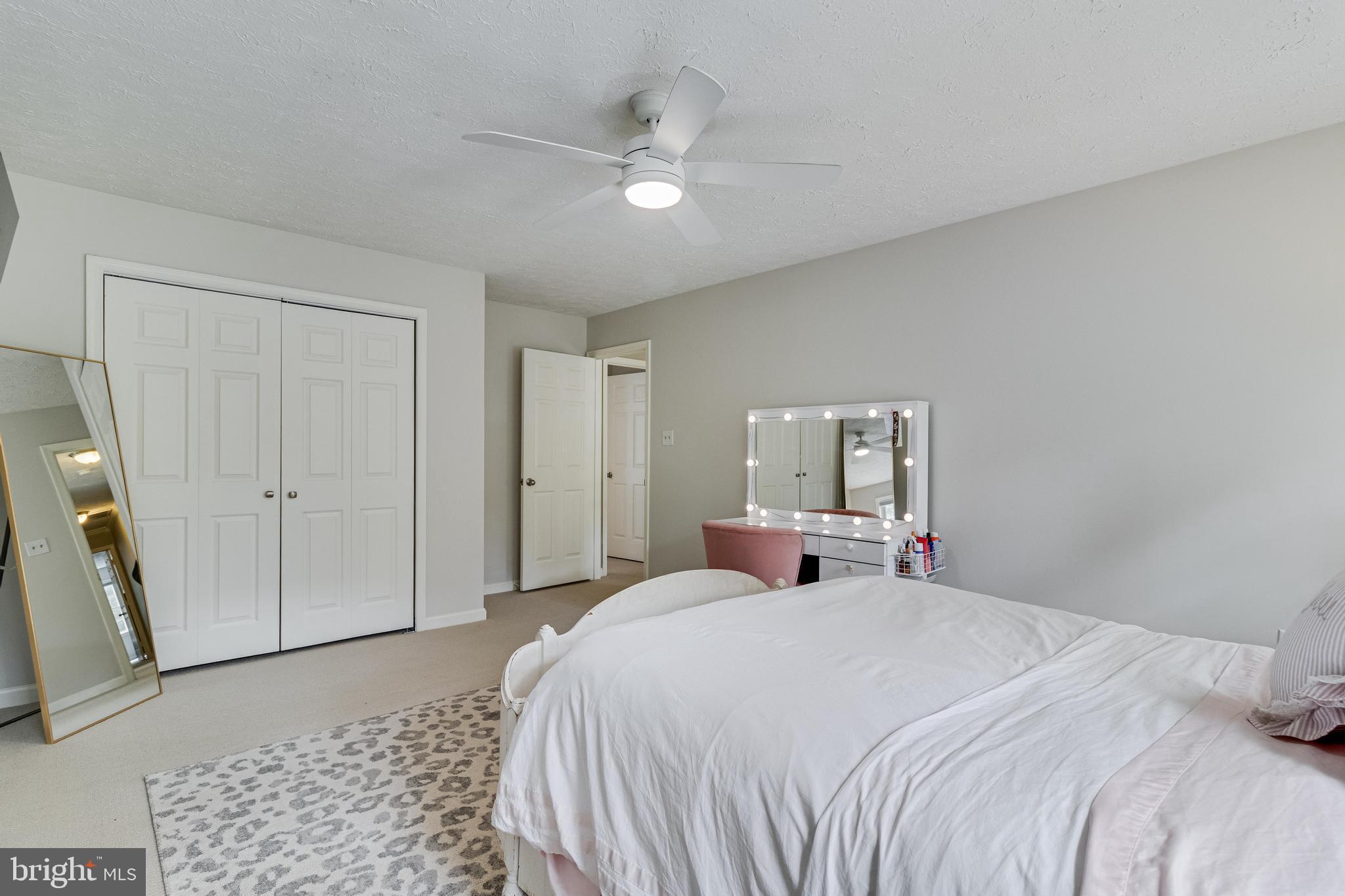 VALLEY VIEW - Residential