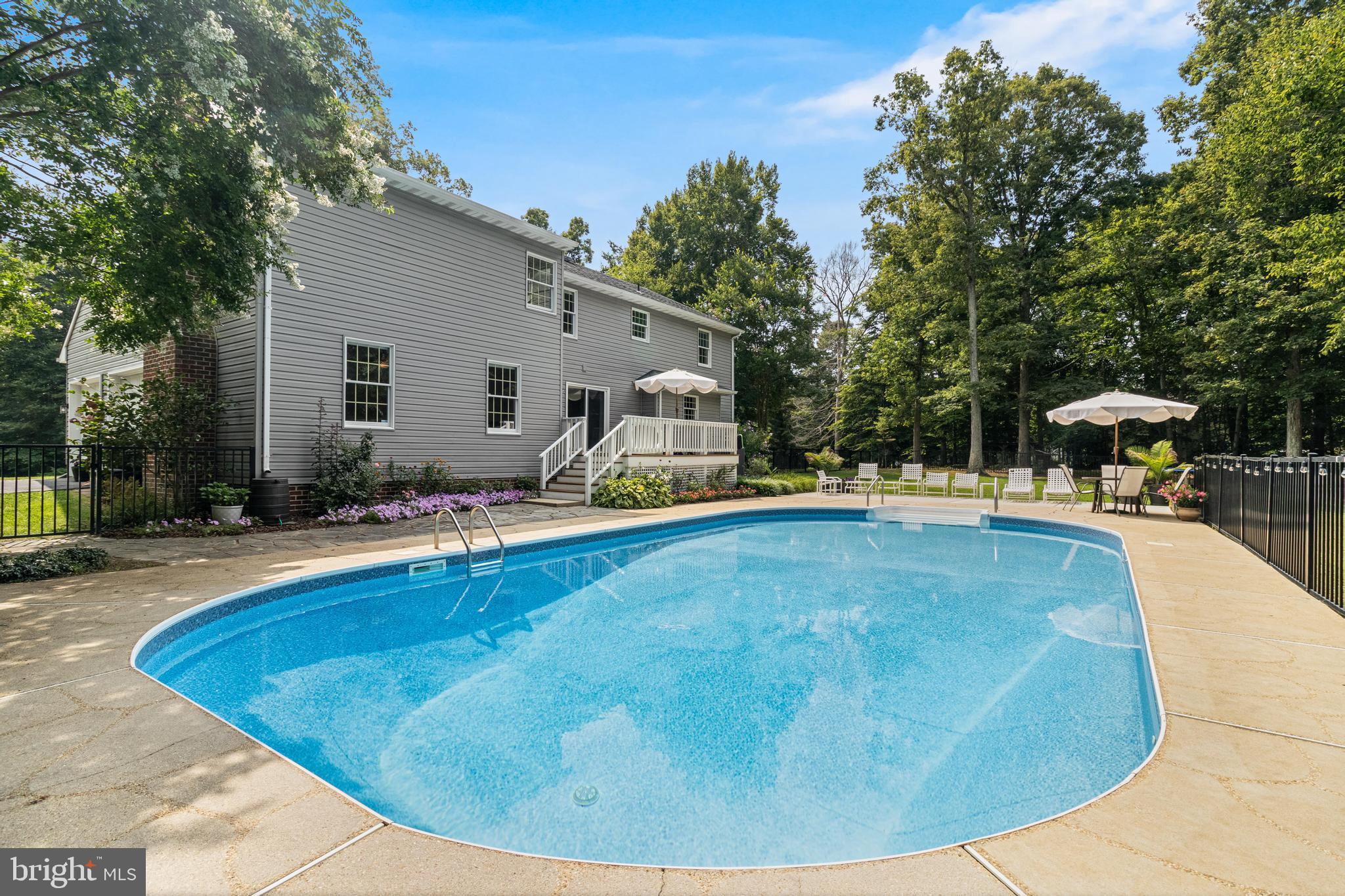 VALLEY VIEW - Residential