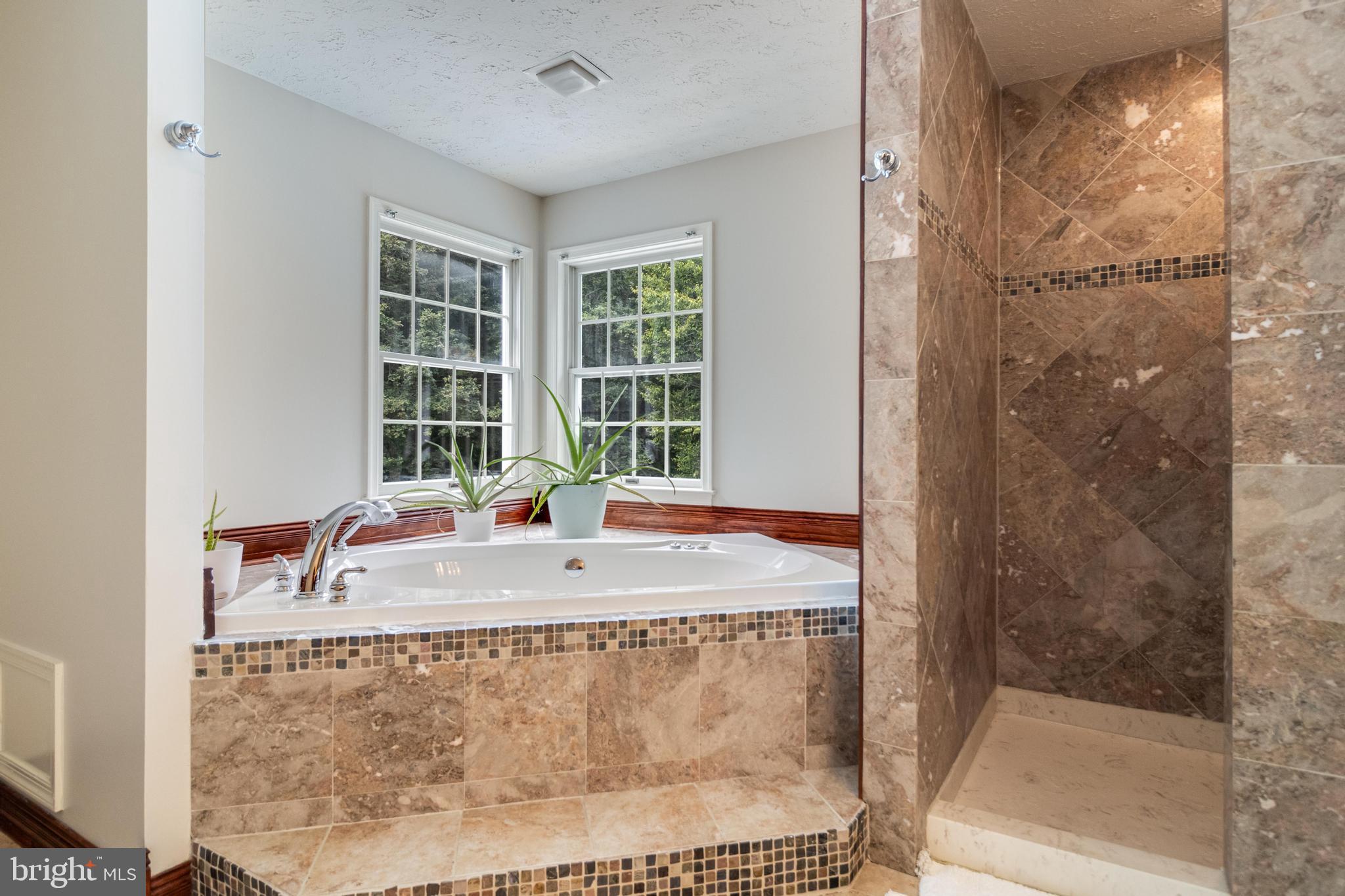 VALLEY VIEW - Residential