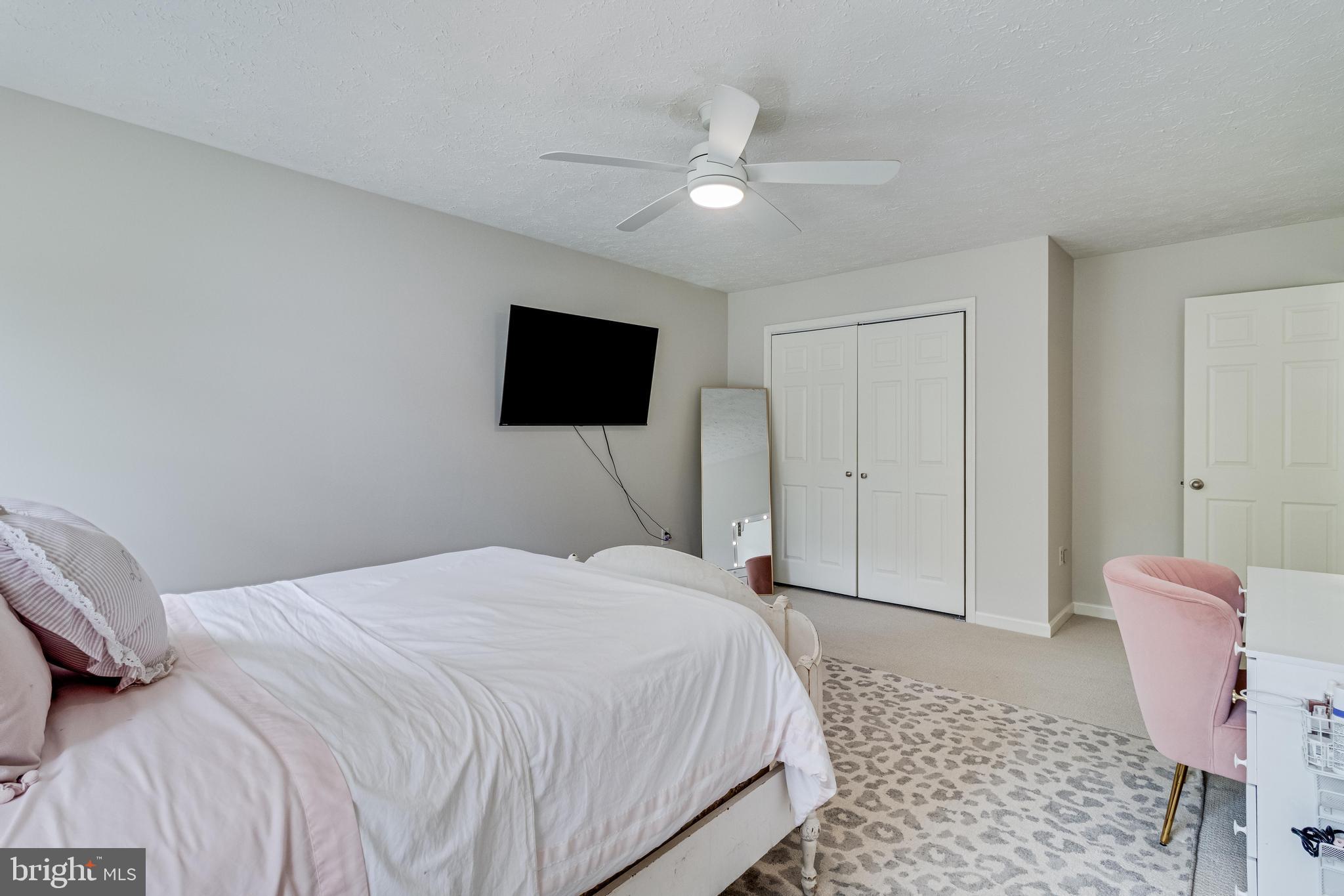 VALLEY VIEW - Residential