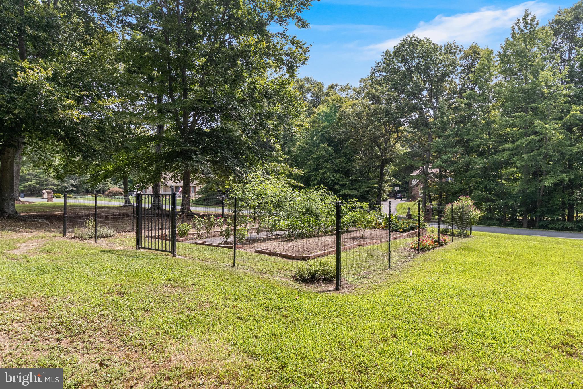 VALLEY VIEW - Residential