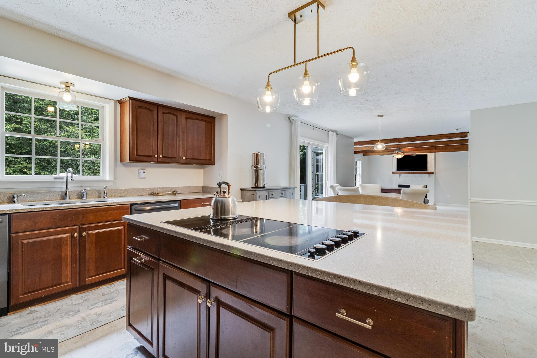 VALLEY VIEW - Residential