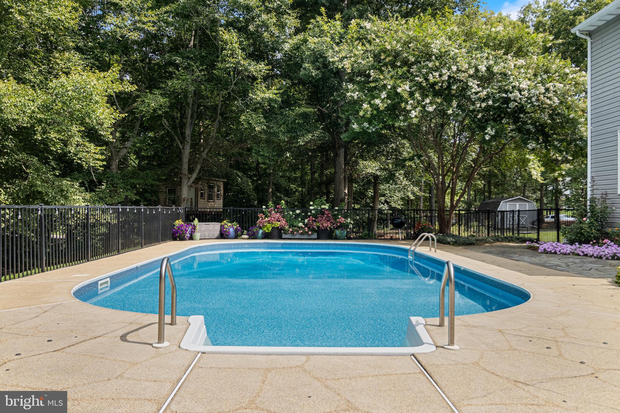VALLEY VIEW - Residential