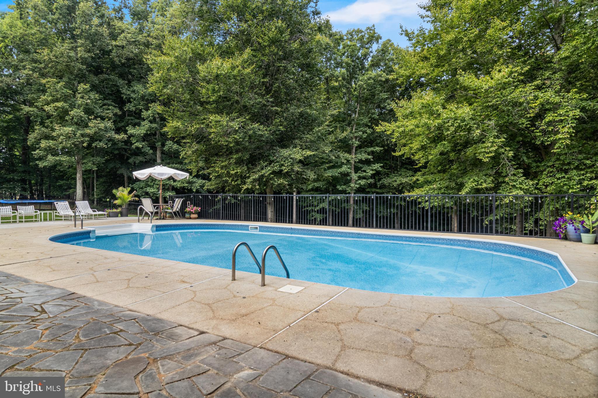 VALLEY VIEW - Residential