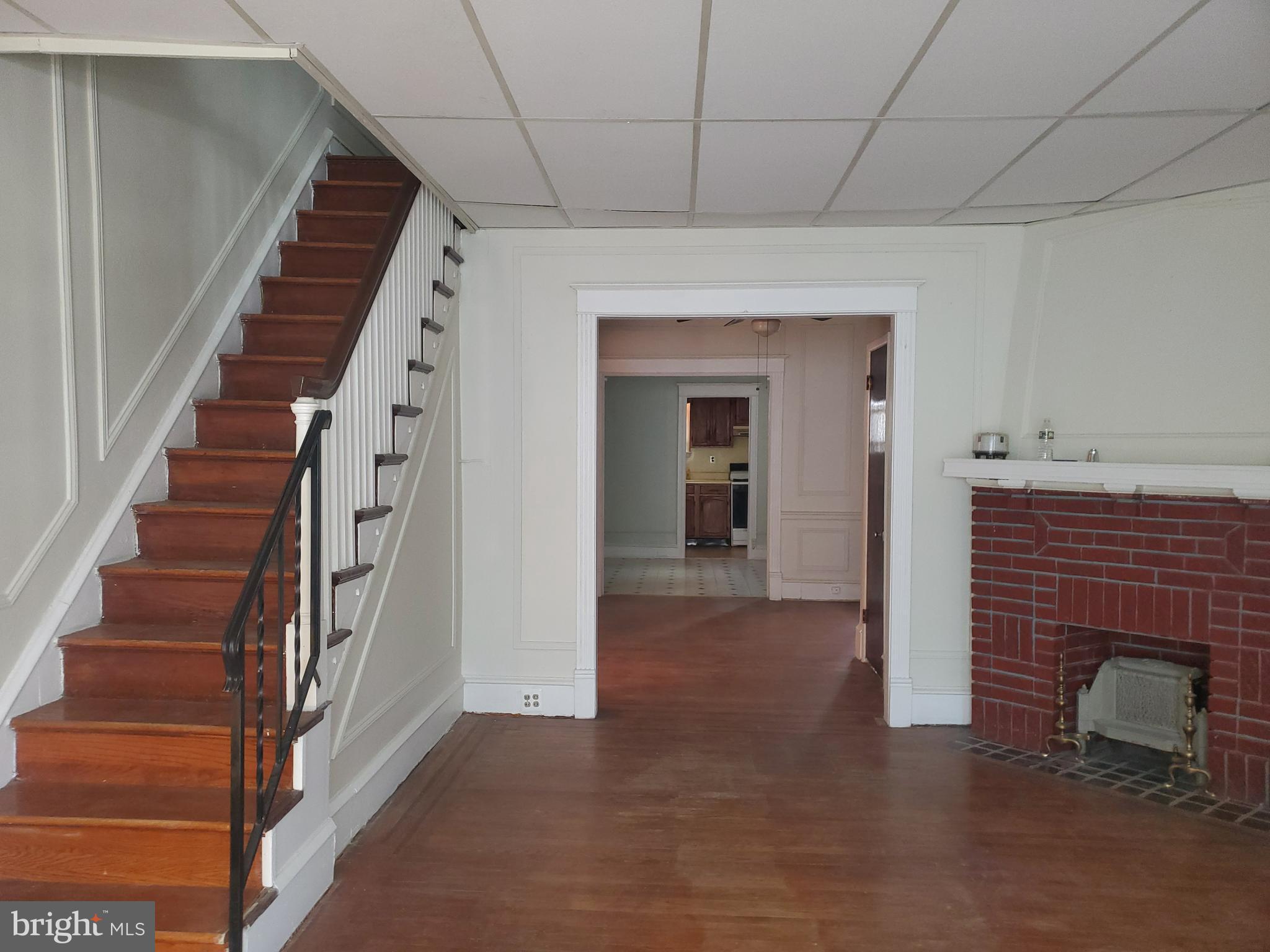 FERN ROCK - Residential