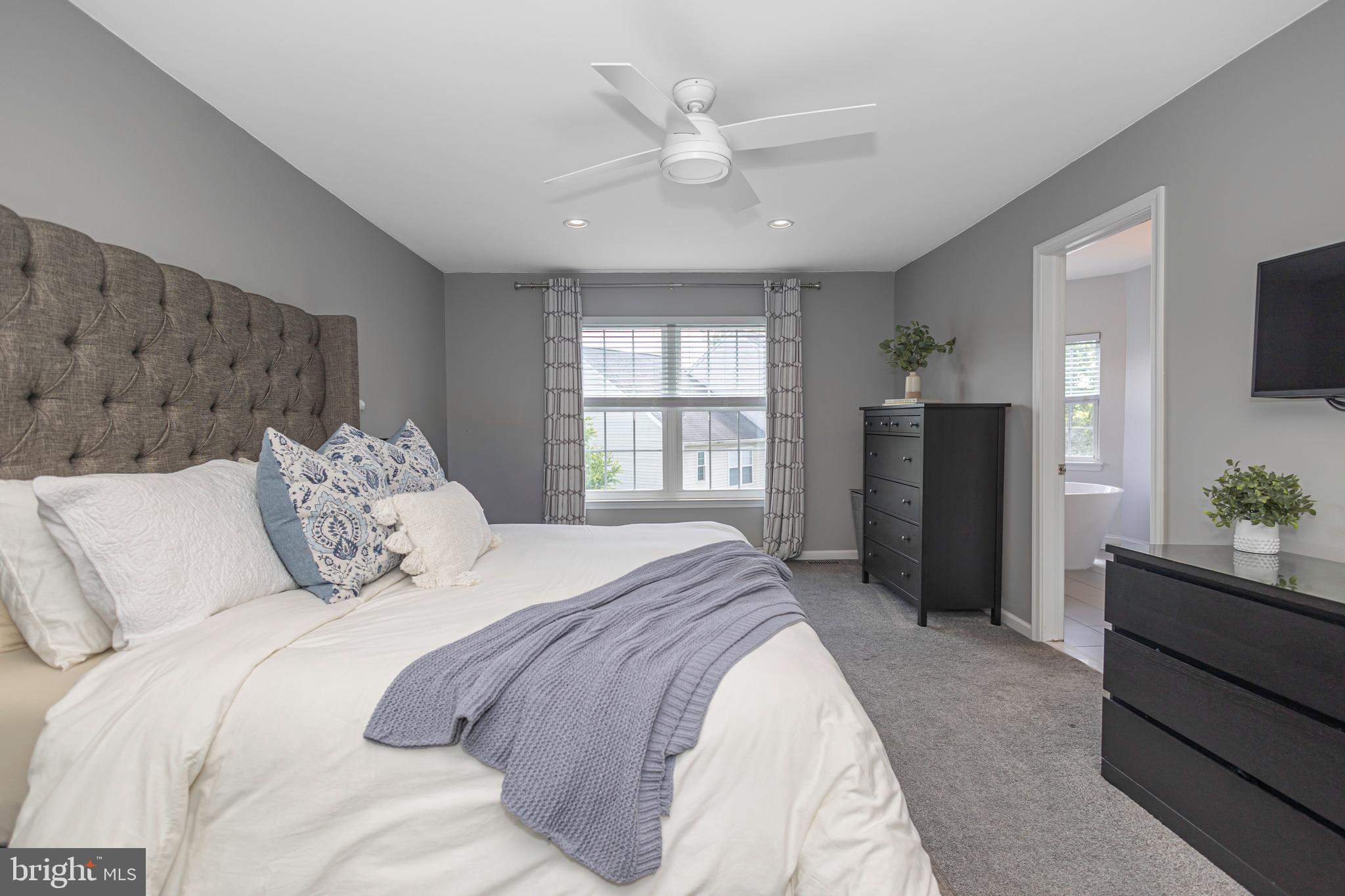 CONSHOHOCKEN - Residential