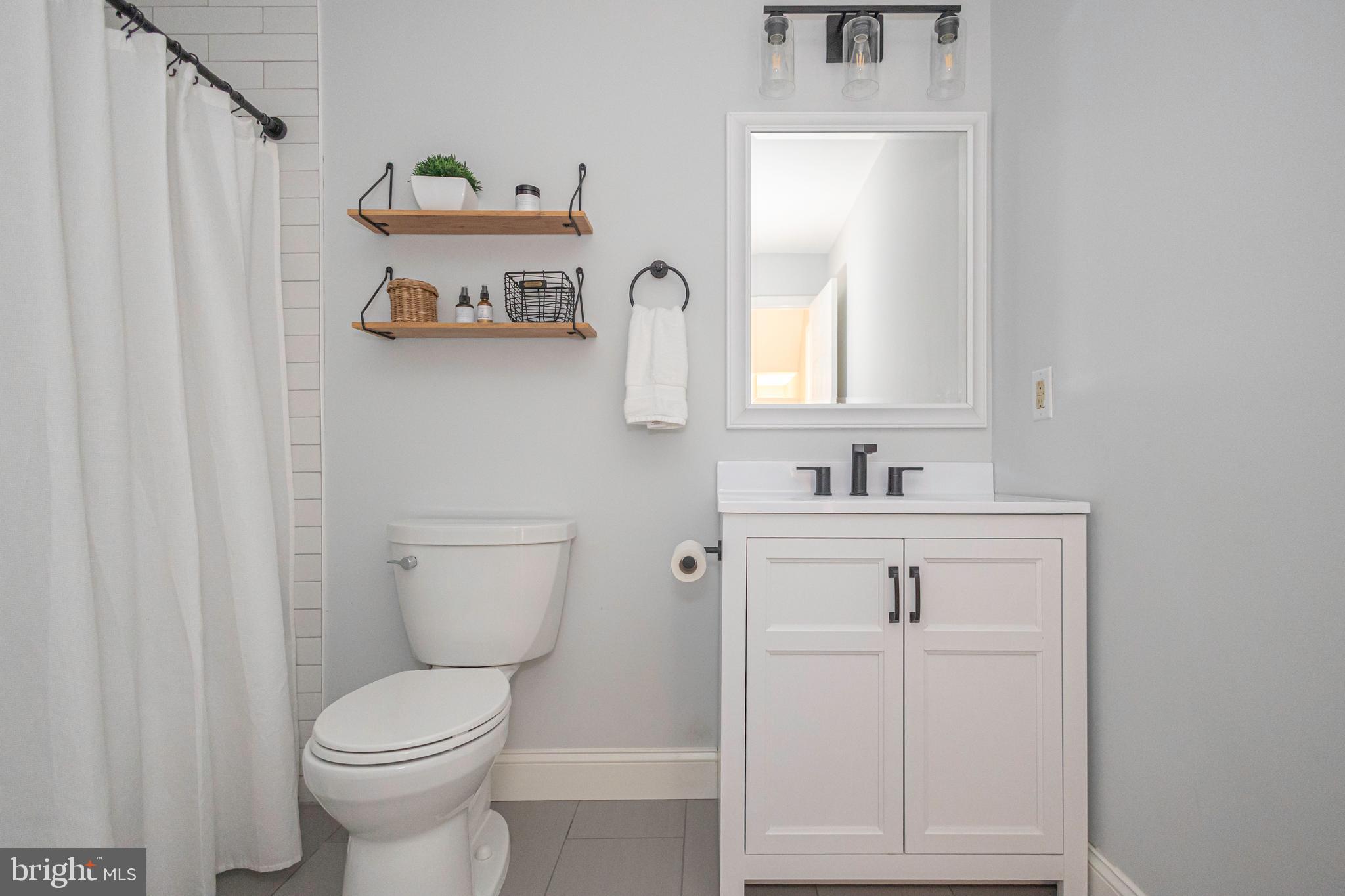 CONSHOHOCKEN - Residential