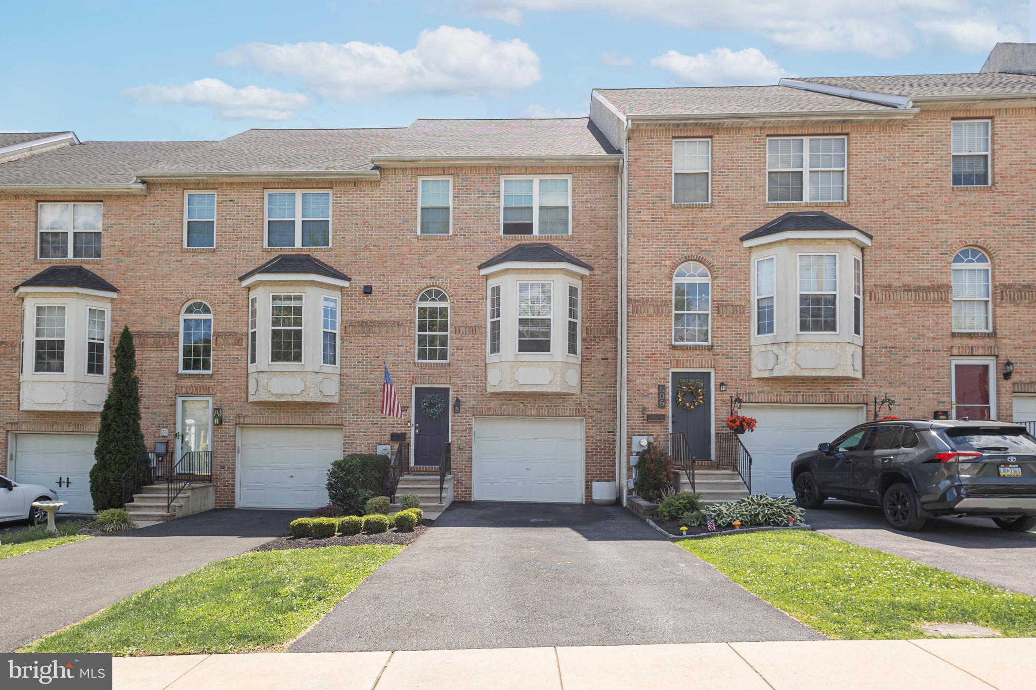 CONSHOHOCKEN - Residential