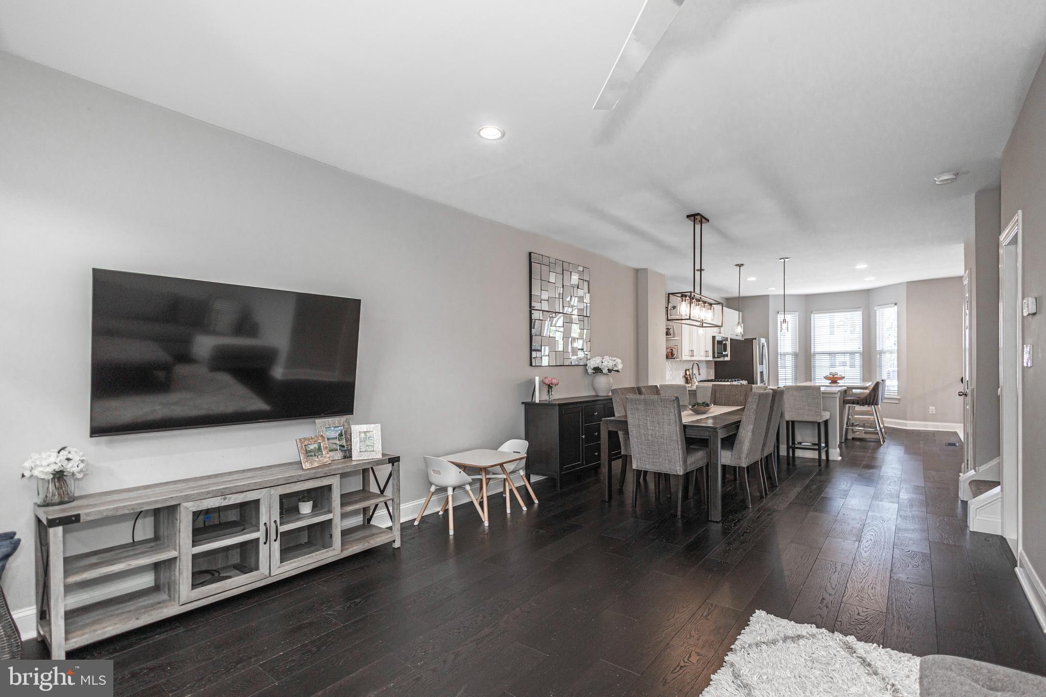 CONSHOHOCKEN - Residential