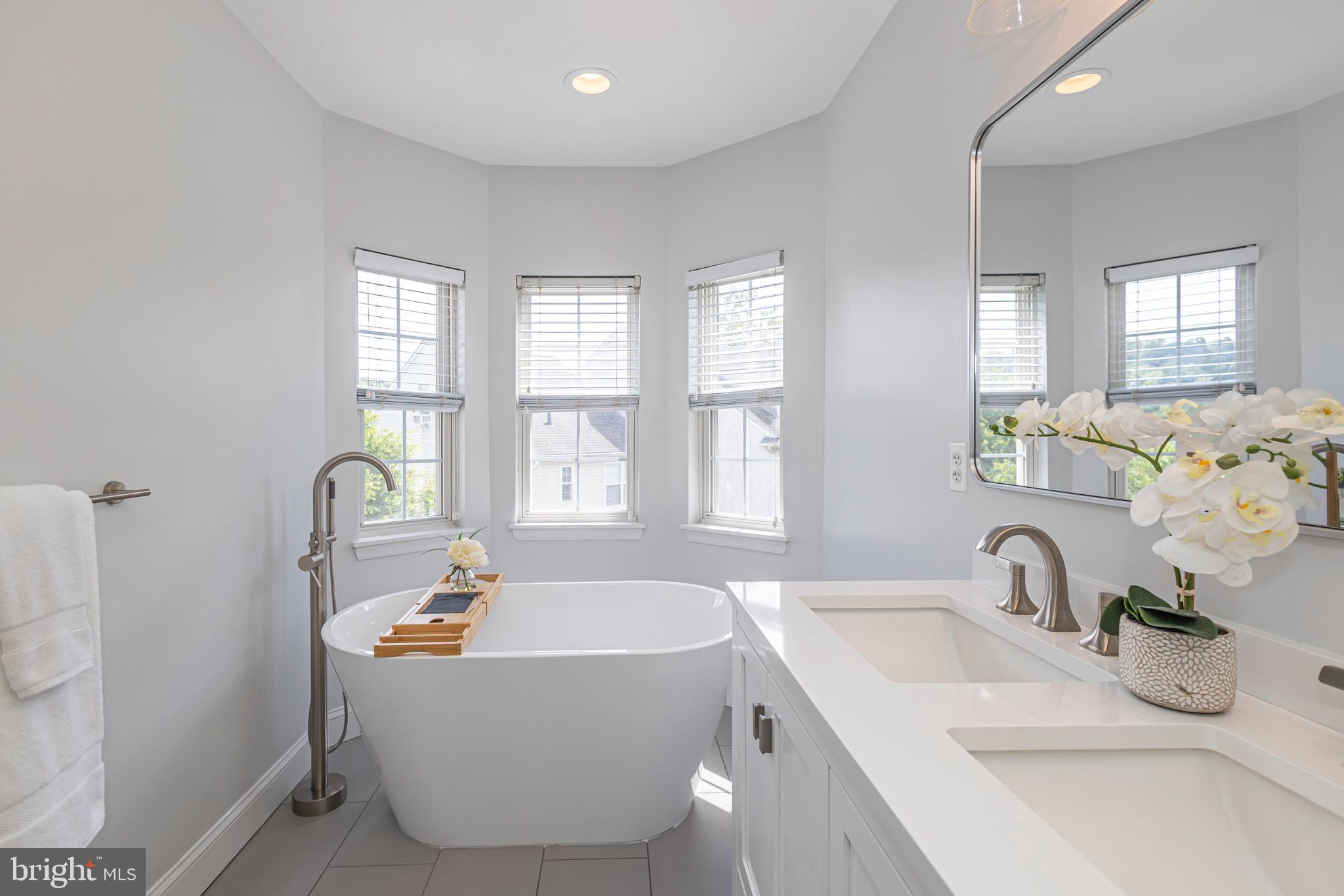 CONSHOHOCKEN - Residential