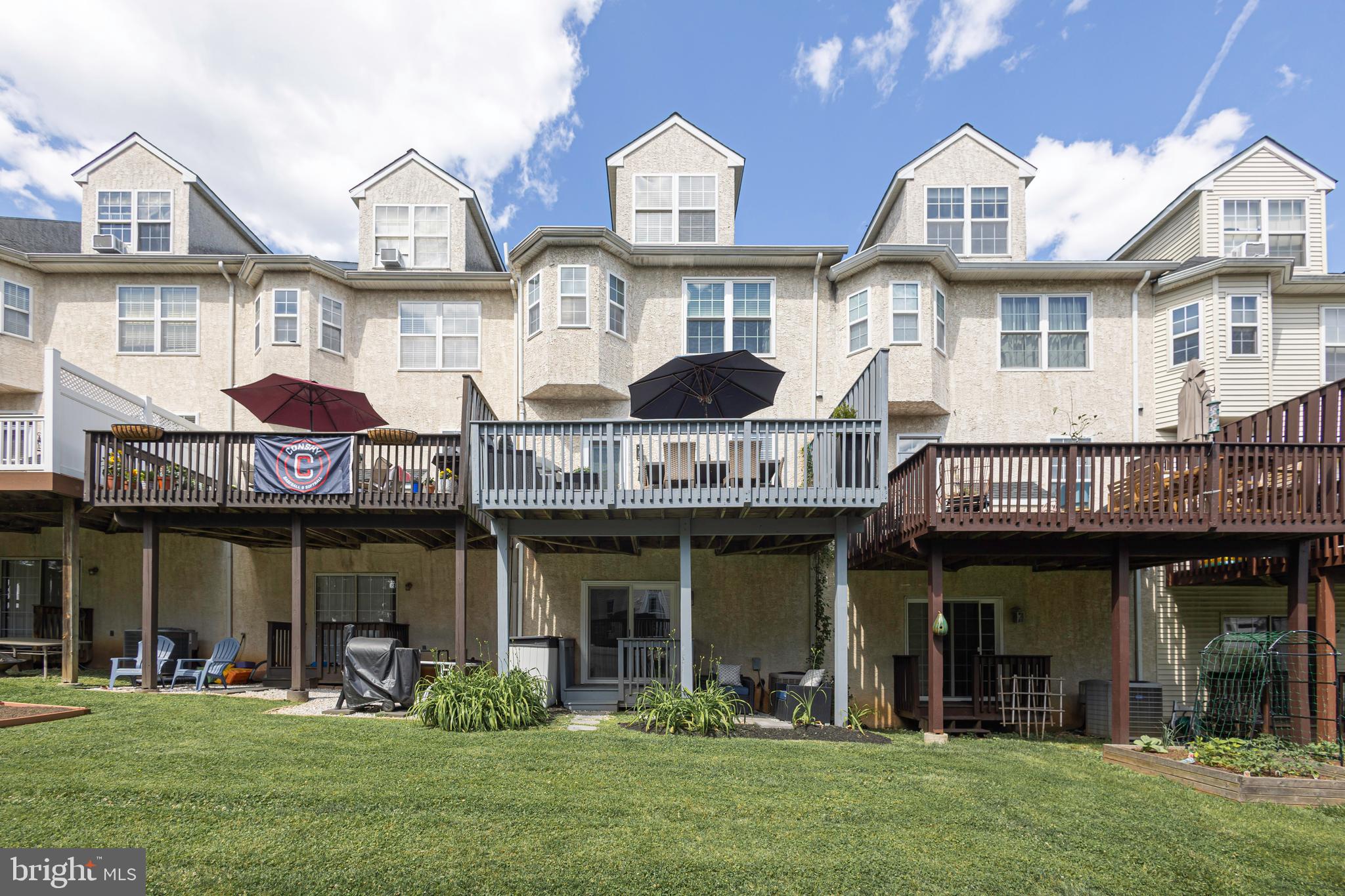 CONSHOHOCKEN - Residential