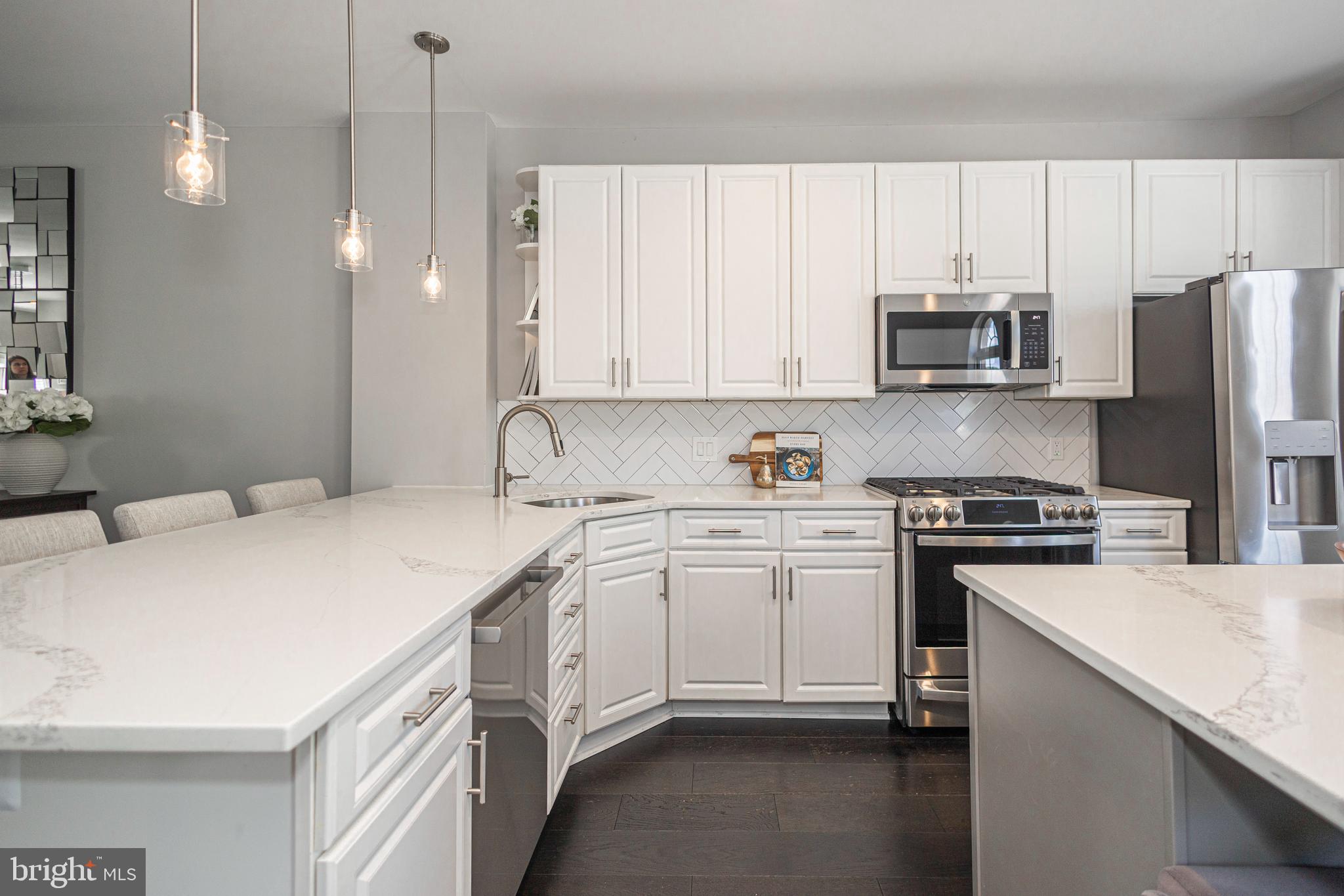 CONSHOHOCKEN - Residential