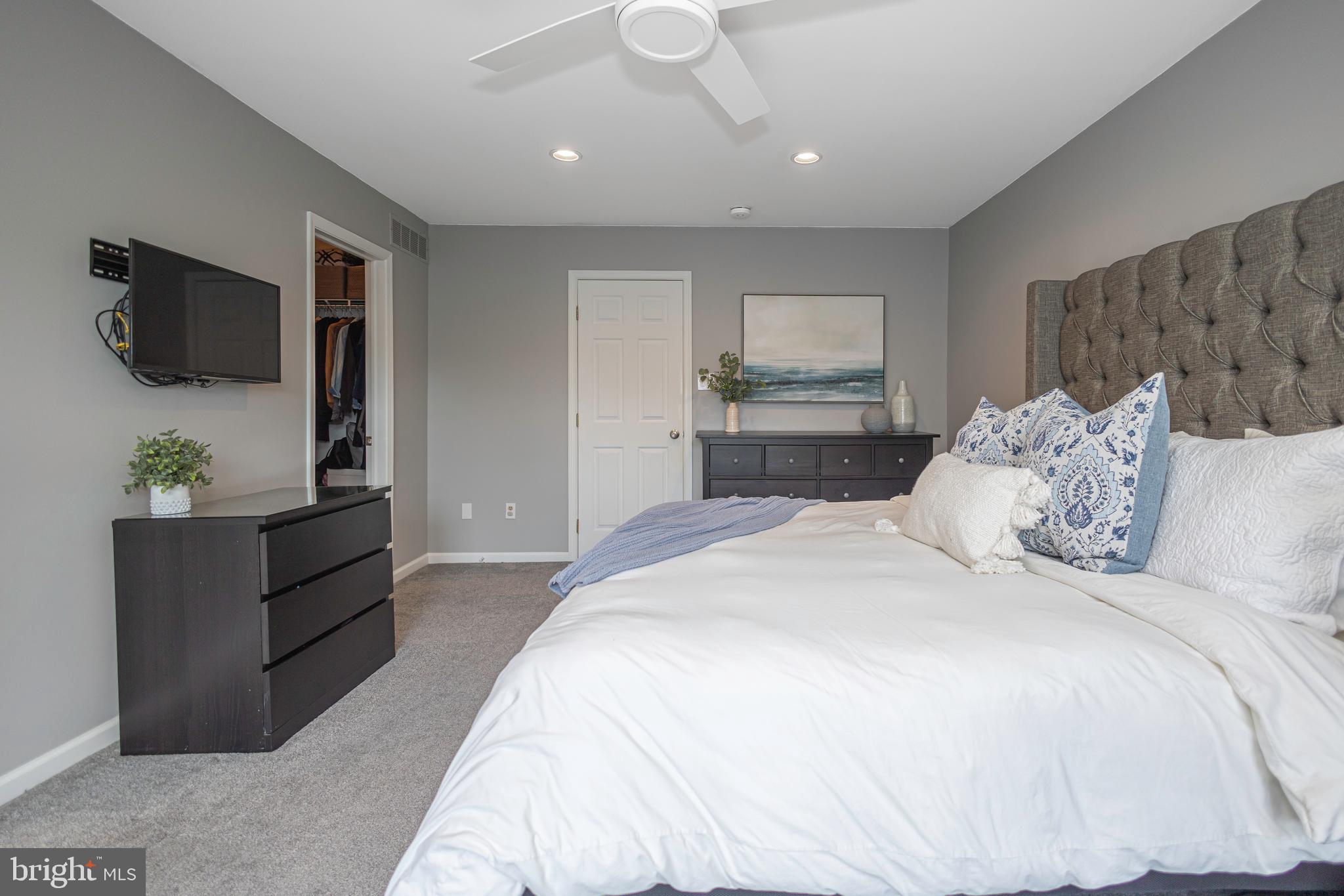 CONSHOHOCKEN - Residential