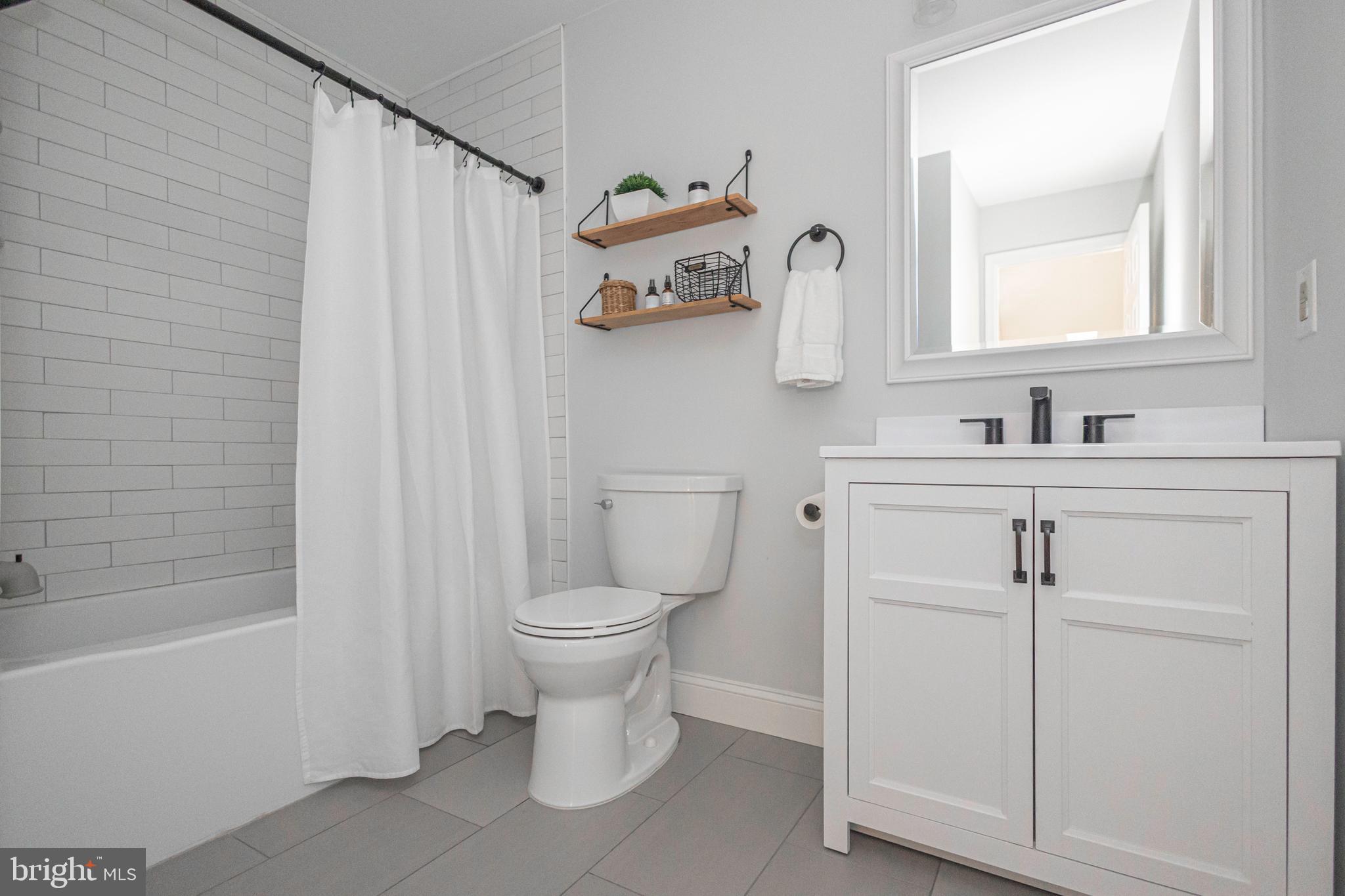 CONSHOHOCKEN - Residential