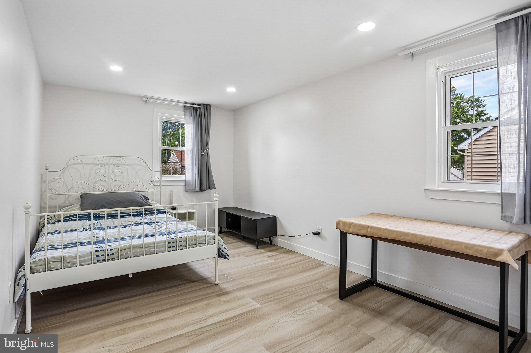 FAIRBRIDGE - Residential