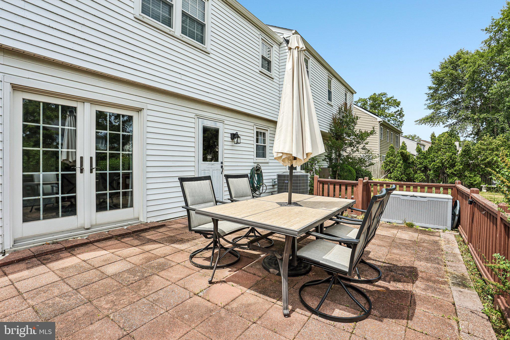 FAIRBRIDGE - Residential