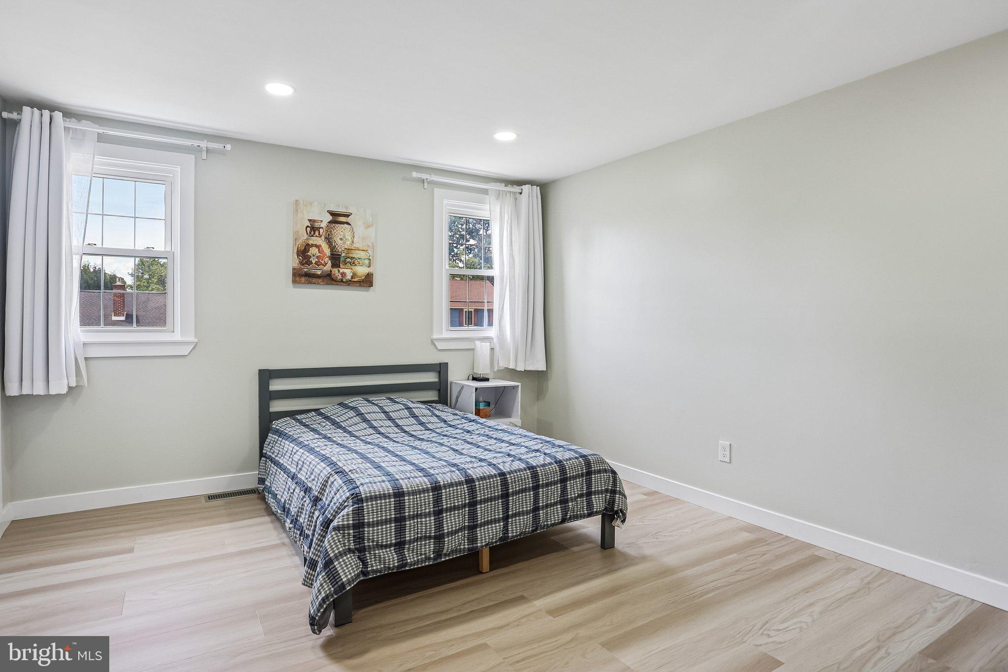 FAIRBRIDGE - Residential