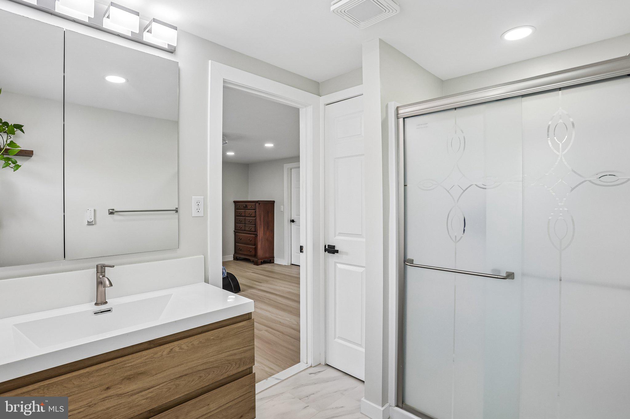 FAIRBRIDGE - Residential