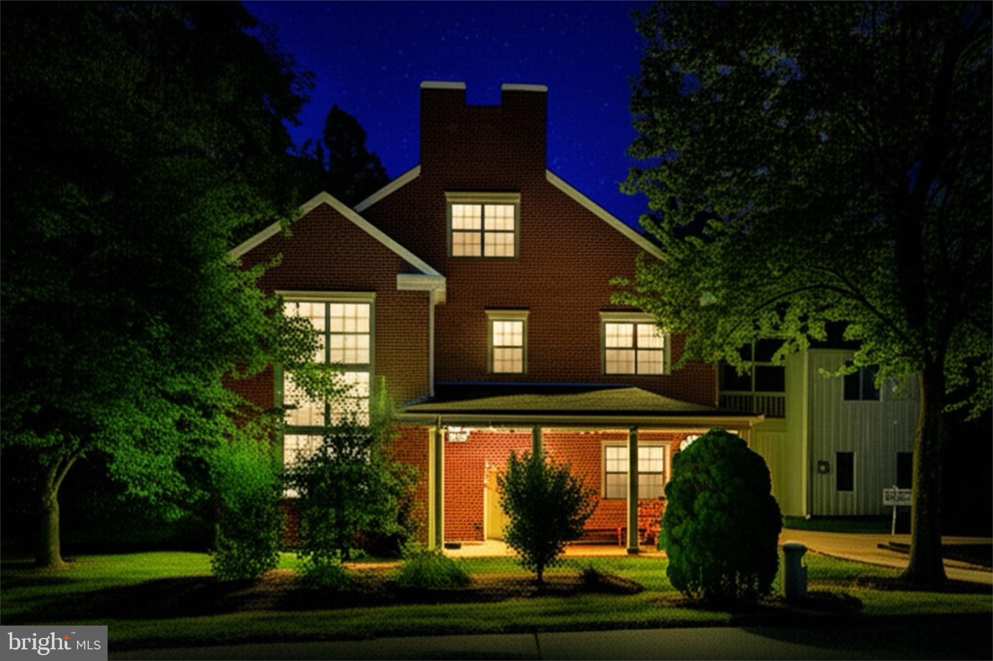 WHITETAIL MOUNTAINSIDE HOMES - Residential