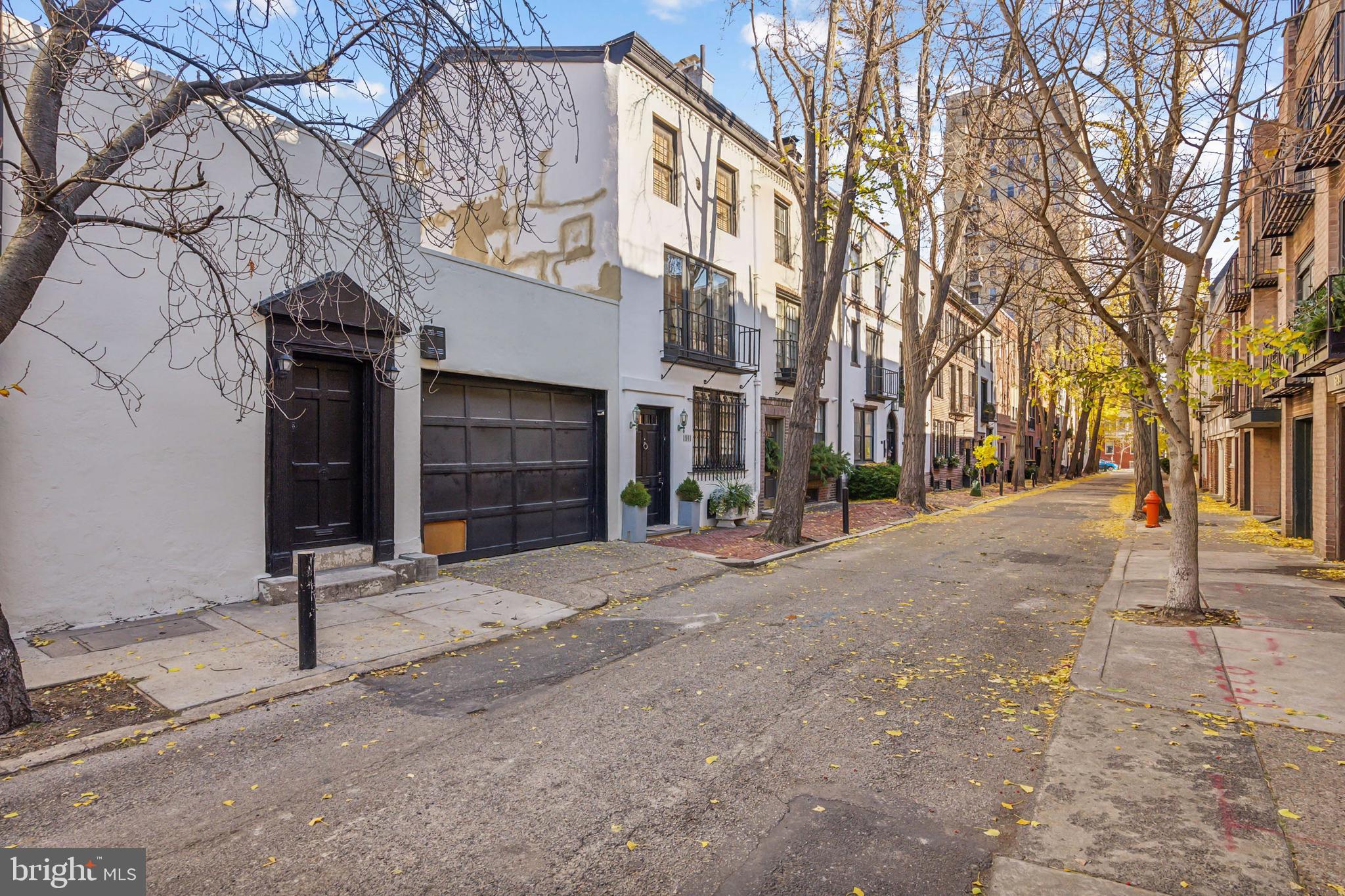 RITTENHOUSE SQUARE - Residential