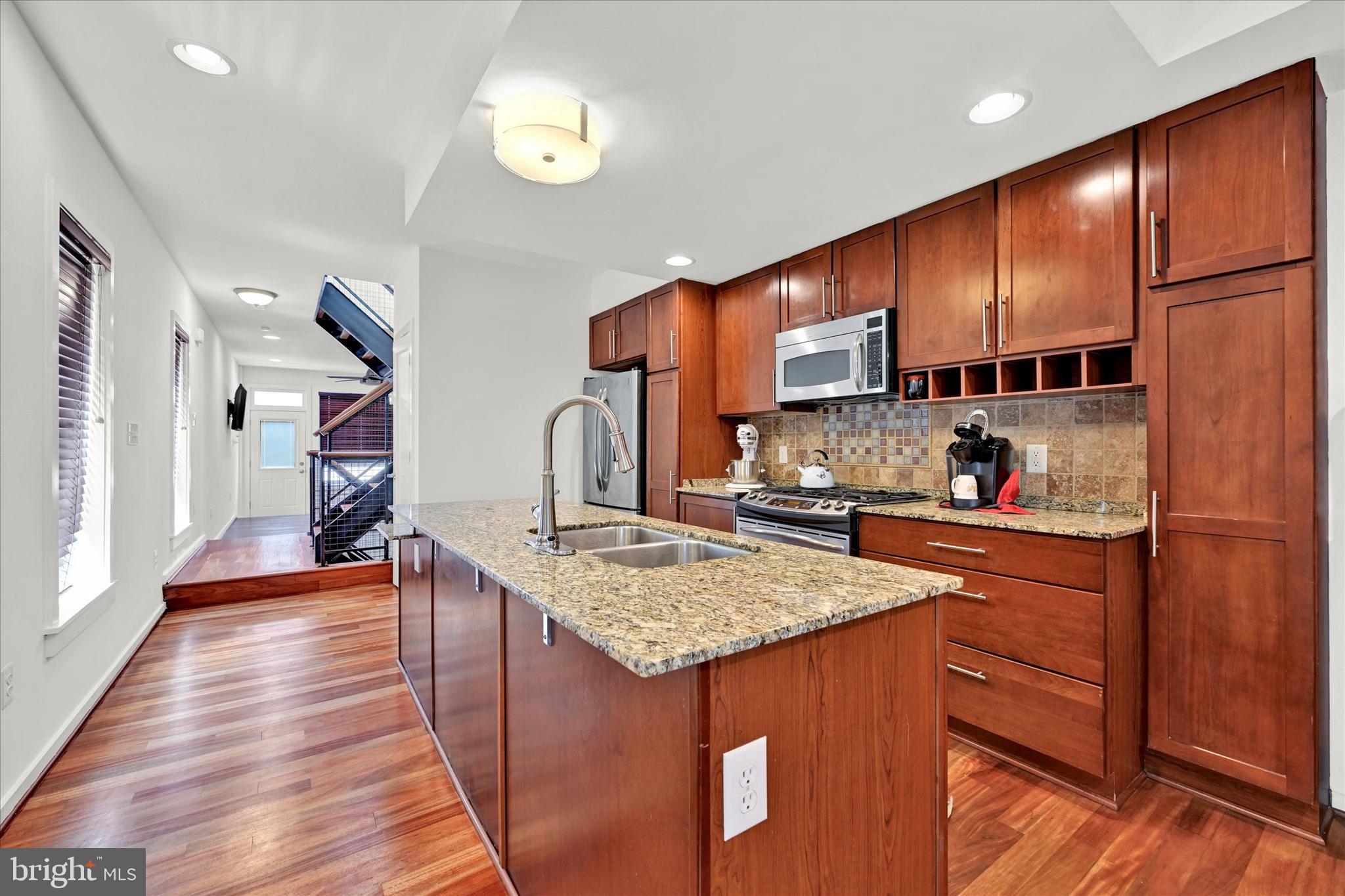 PATTERSON PARK - Residential Lease