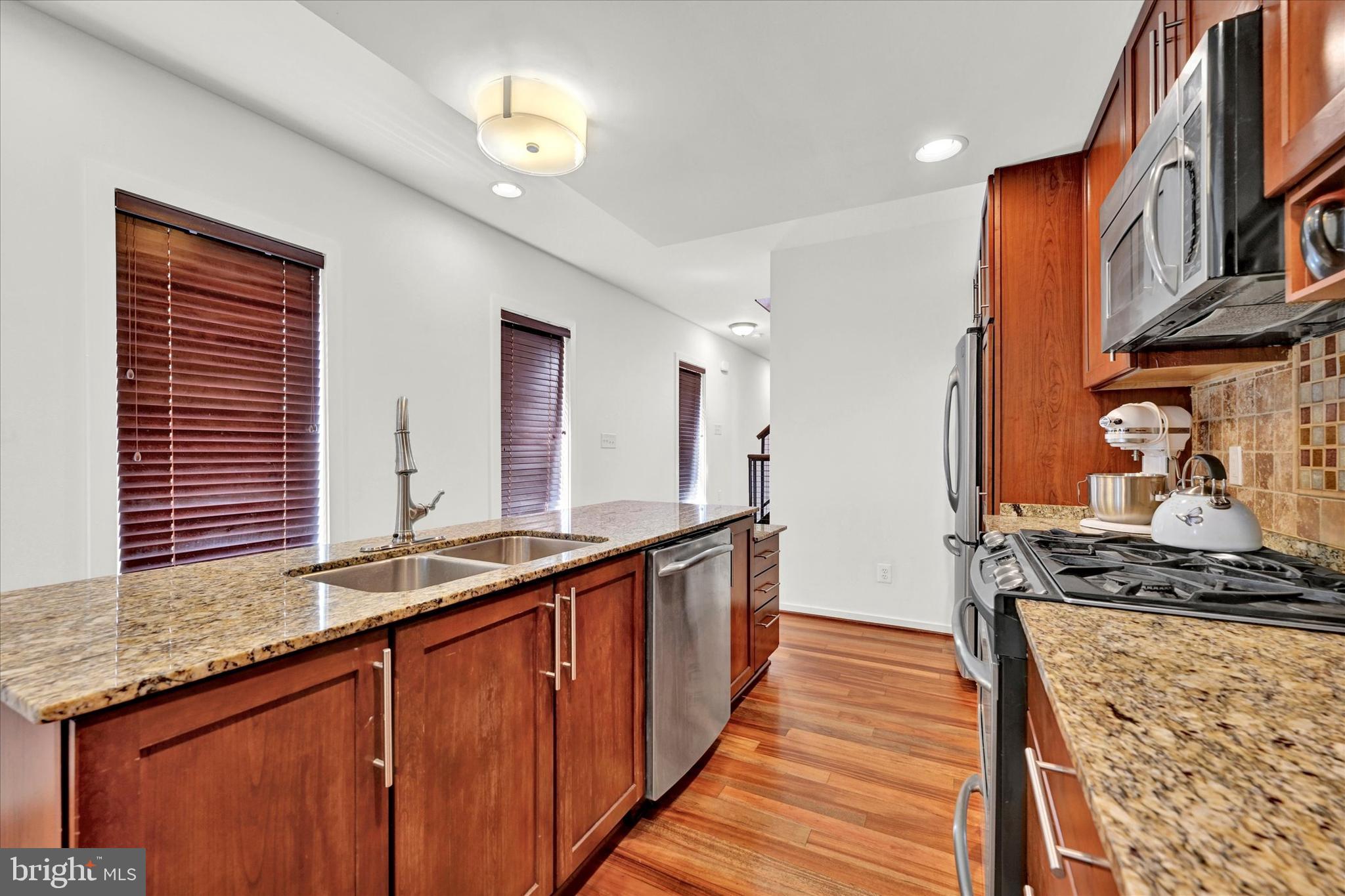PATTERSON PARK - Residential Lease