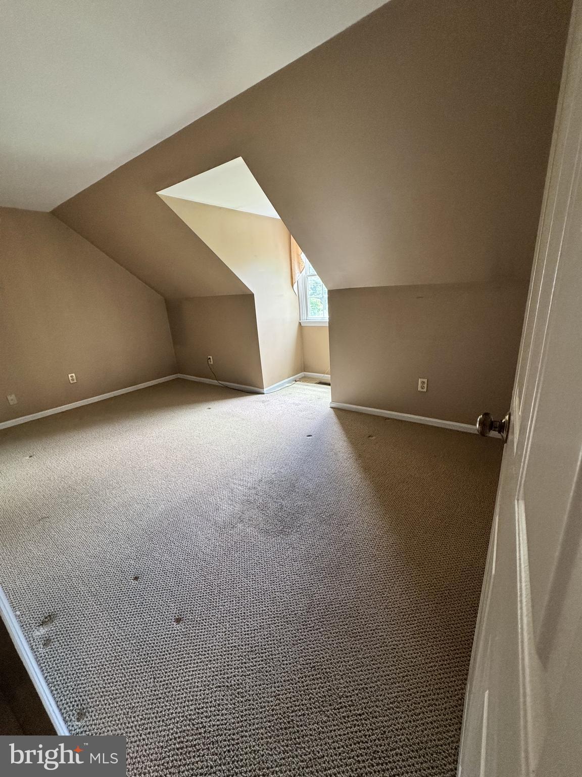 BEACON HILLS - Residential