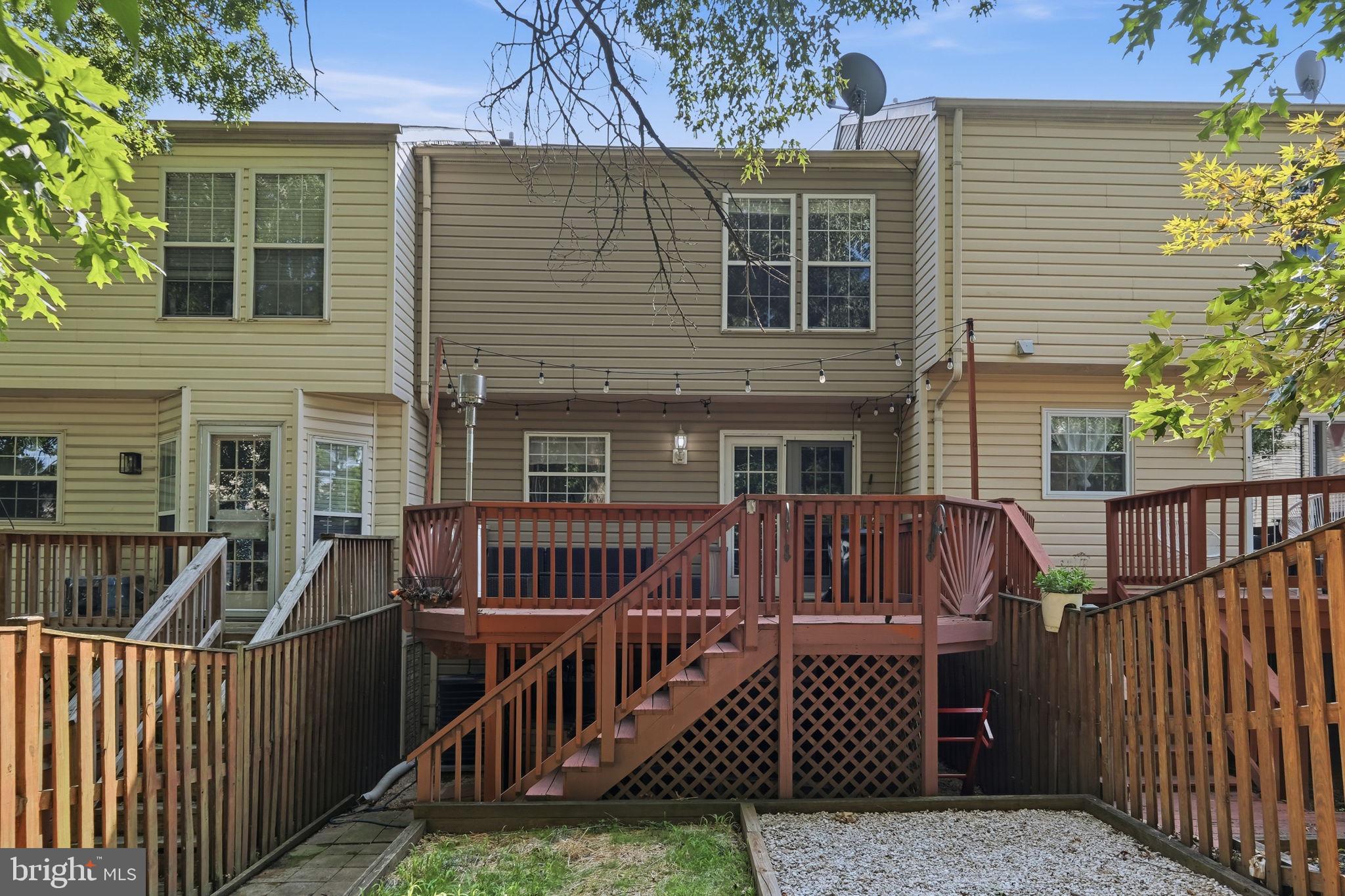 CHESTNUT HILL COVE - Residential