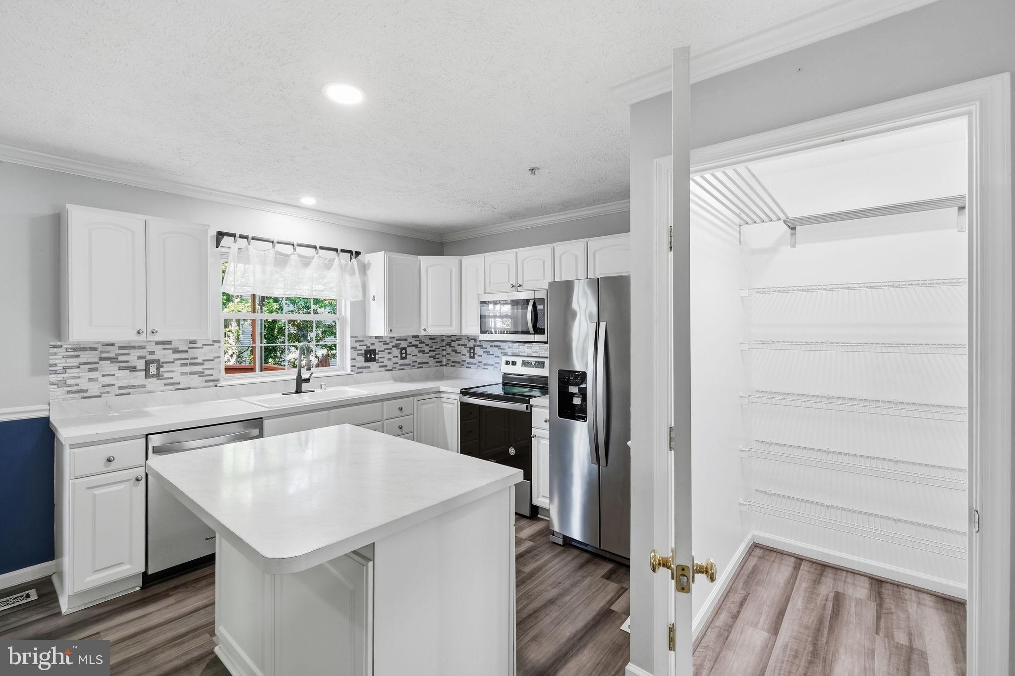 CHESTNUT HILL COVE - Residential
