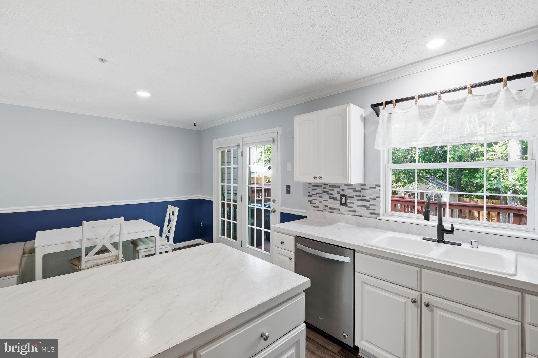 CHESTNUT HILL COVE - Residential