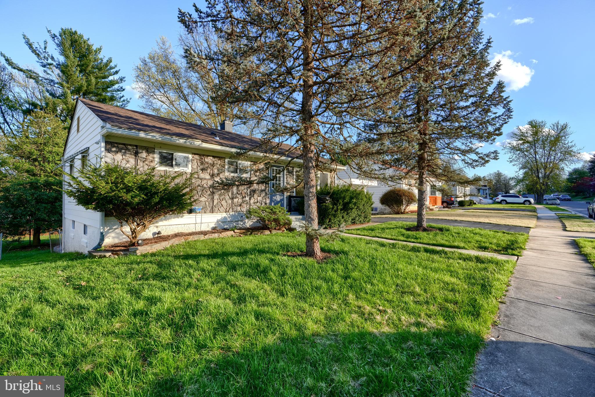WORTHINGTON OVERLOOK - Residential