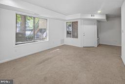 CHRISTOPHER COURT - Residential