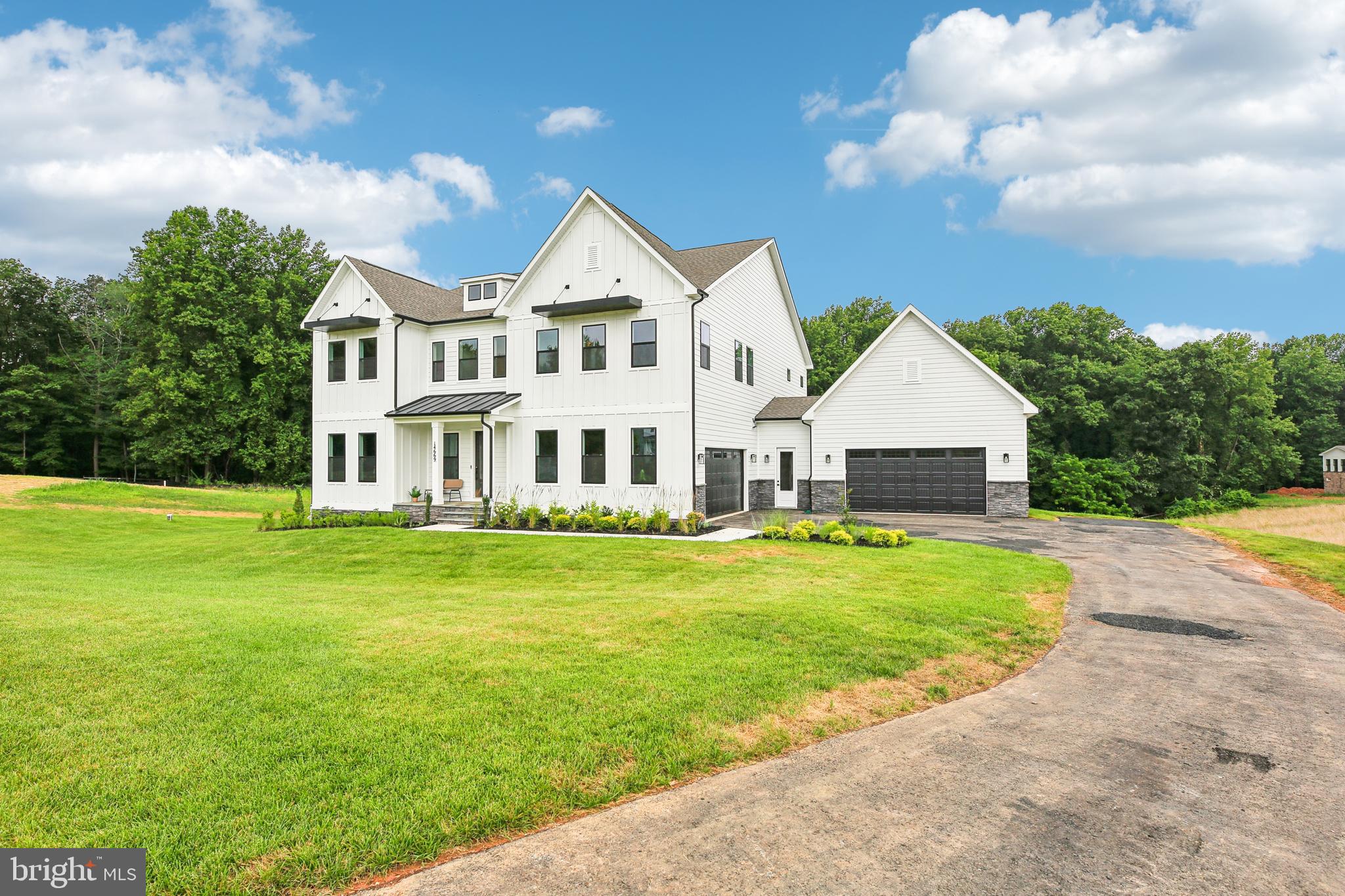 SENECA FARM - Residential