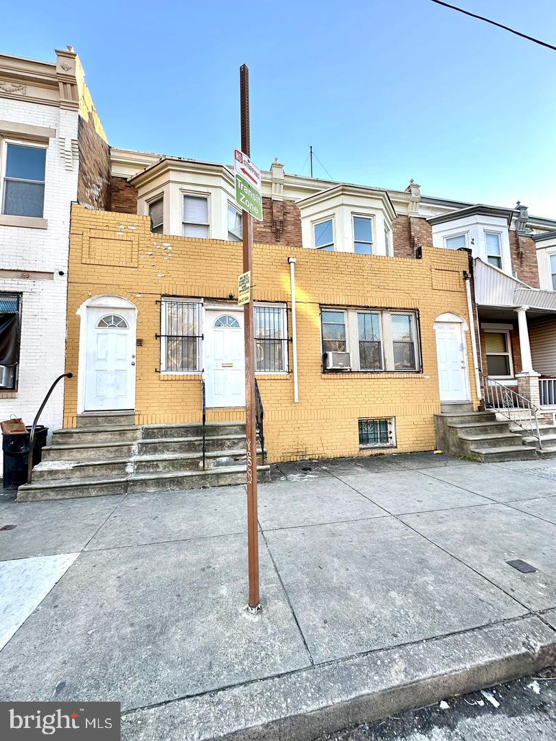 Welcome to 5402-5404 W Girard. This is a package deal consisting of two similar properties standing side by side of each other with a 4 unit setup. The bottom units on each parcel were previously used as doctor's office for 30 years. The upstair units are setup as apartments. Schedule your tour and make this great asset to yours today!