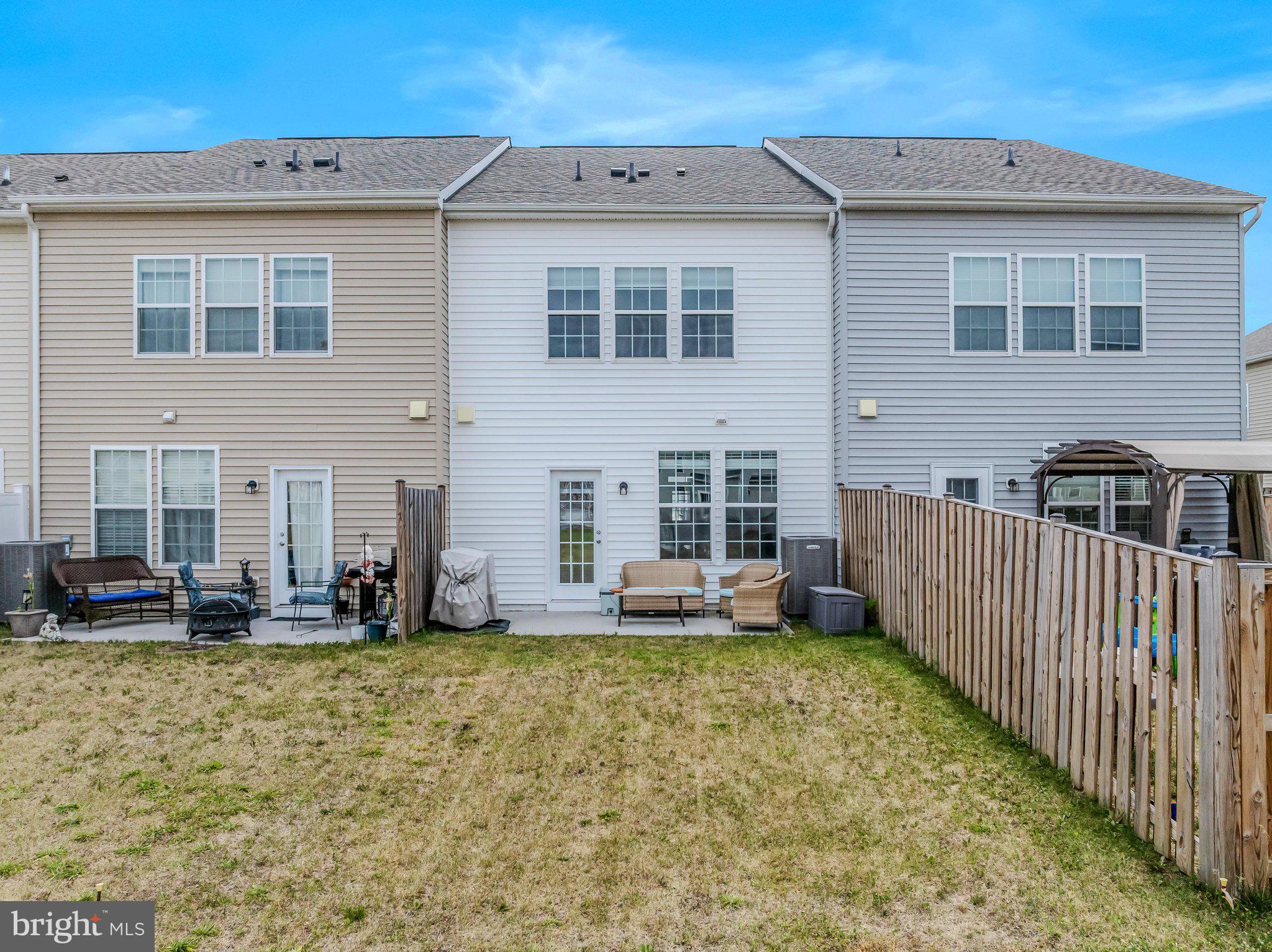 MCCAULEY CROSSING - Residential
