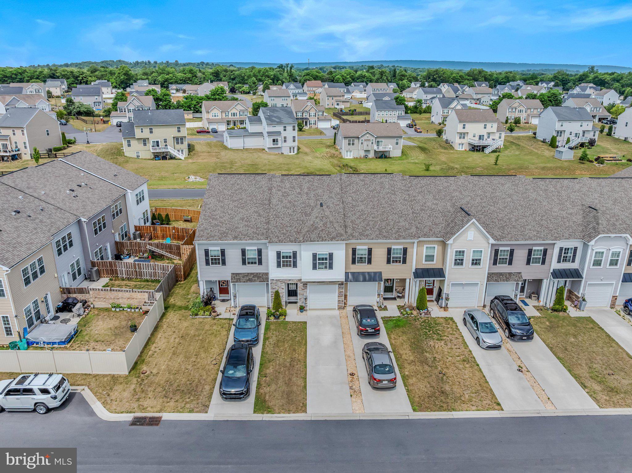 MCCAULEY CROSSING - Residential